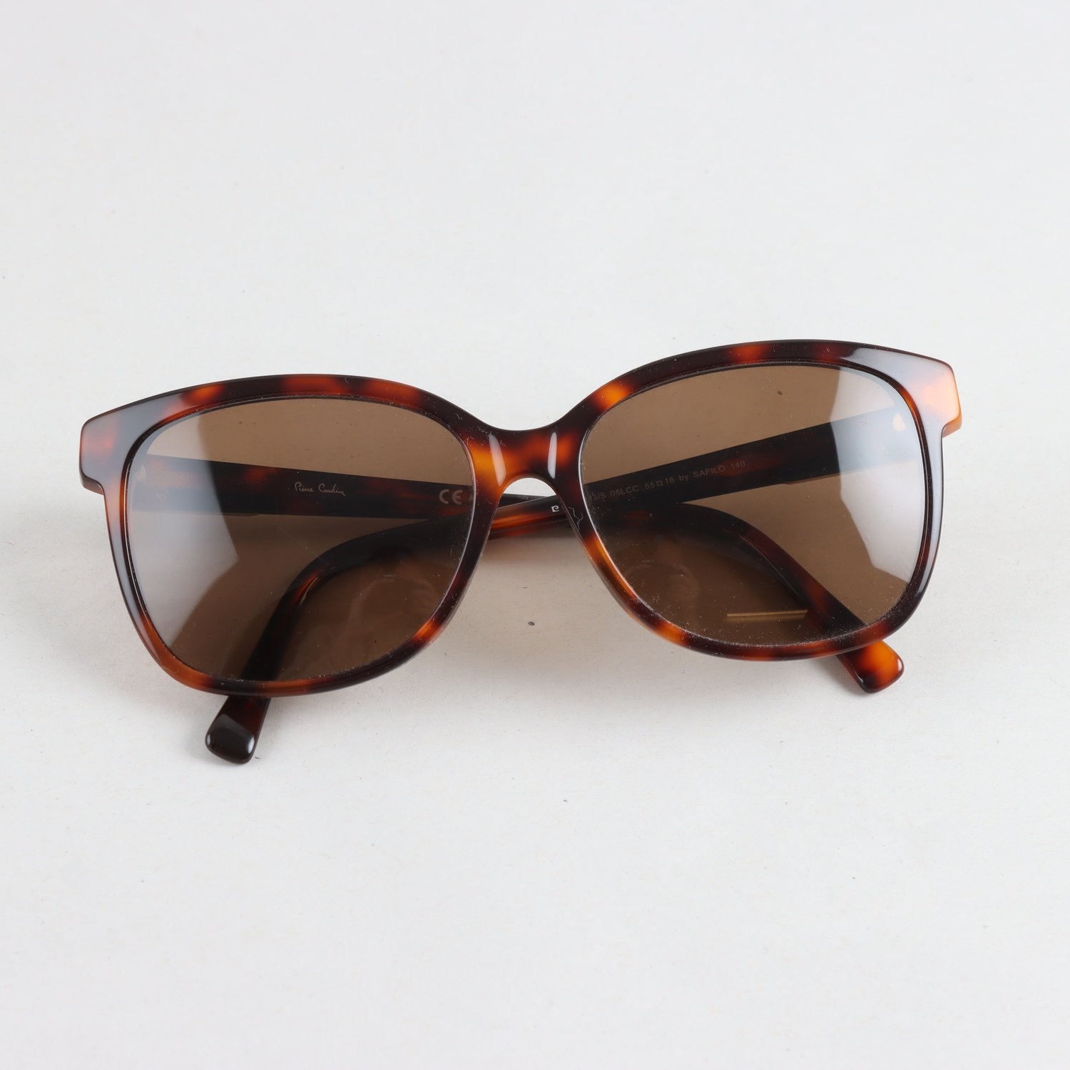 Solglasögon, Pierre Cardin