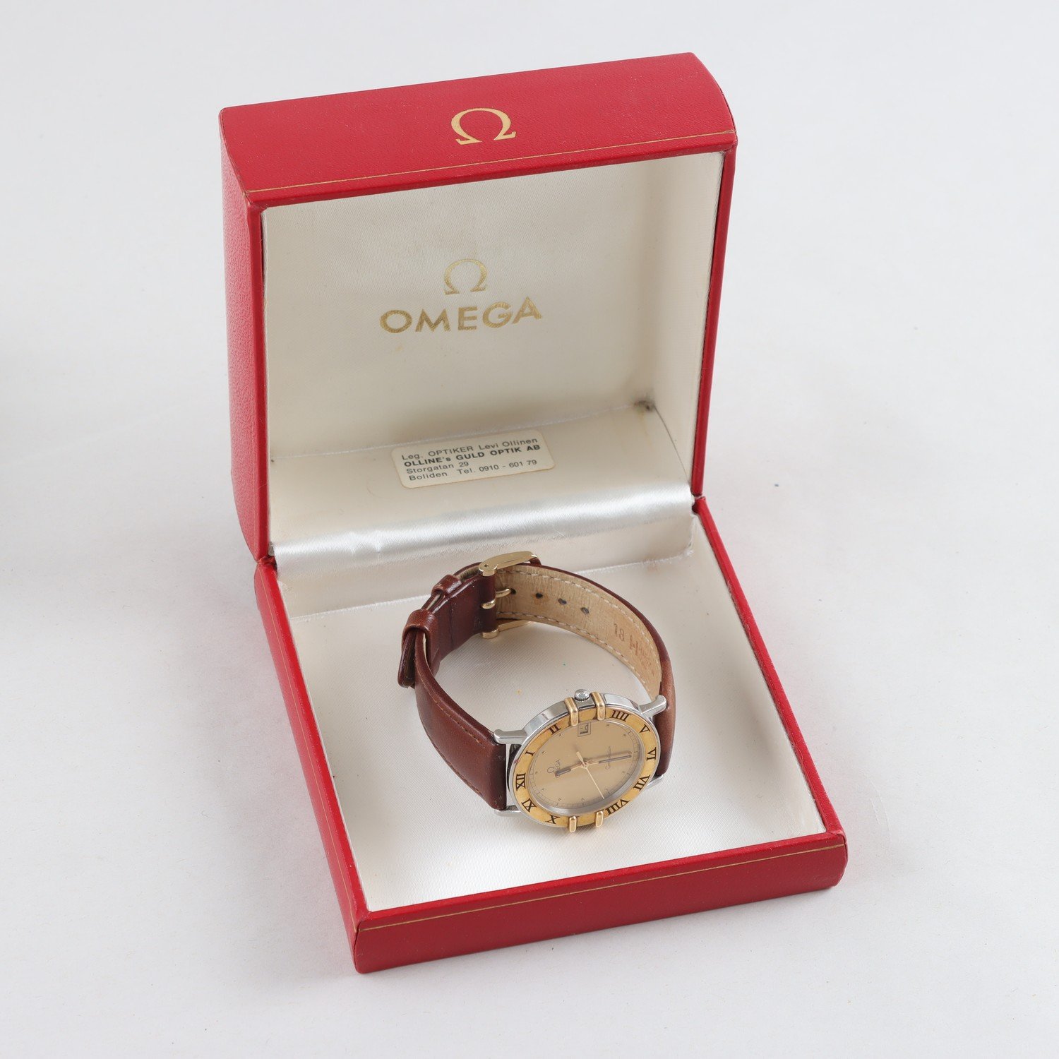 Armbandsur, Omega Constellation, quartz