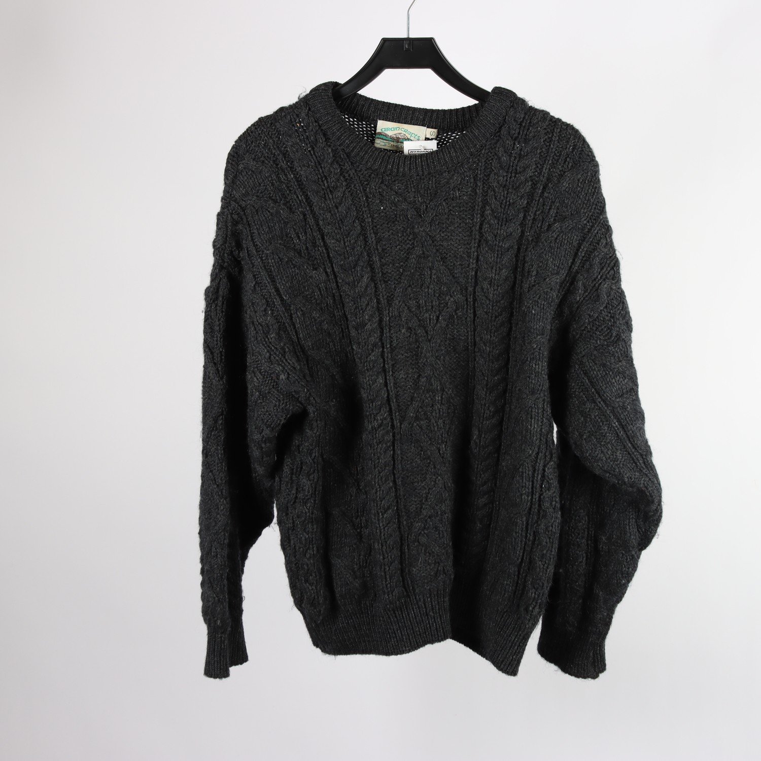 Stickad ulltröja, Aran Crafts, mörkgrå, 100% ren nyull, stl. S