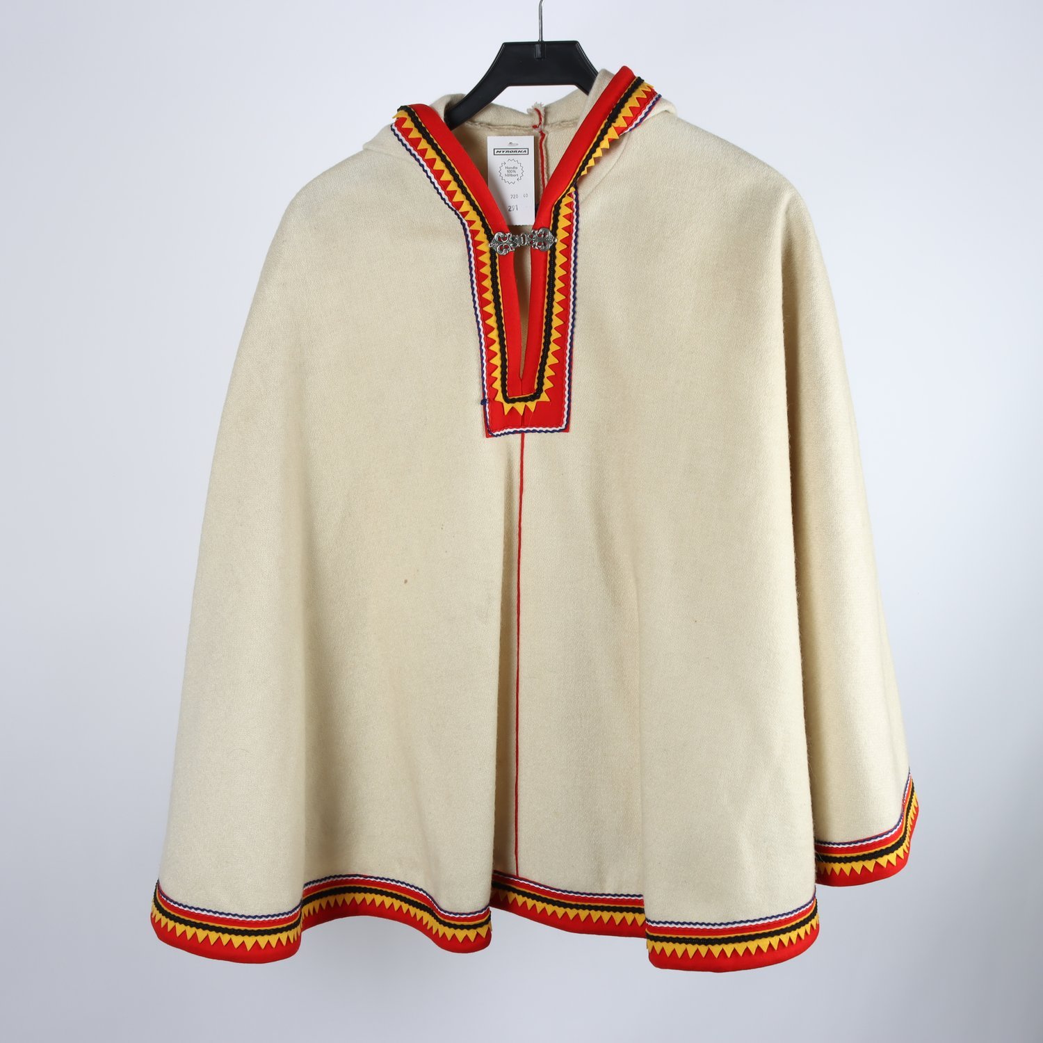 Samisk Luhkka poncho, ljusbeige, stl. One size.