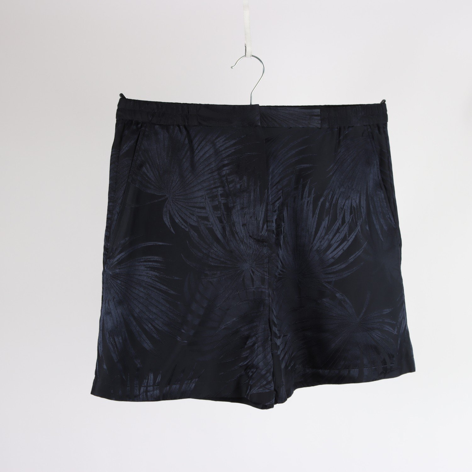 Shorts, COS, mörkblå, mönstrad, stl. M