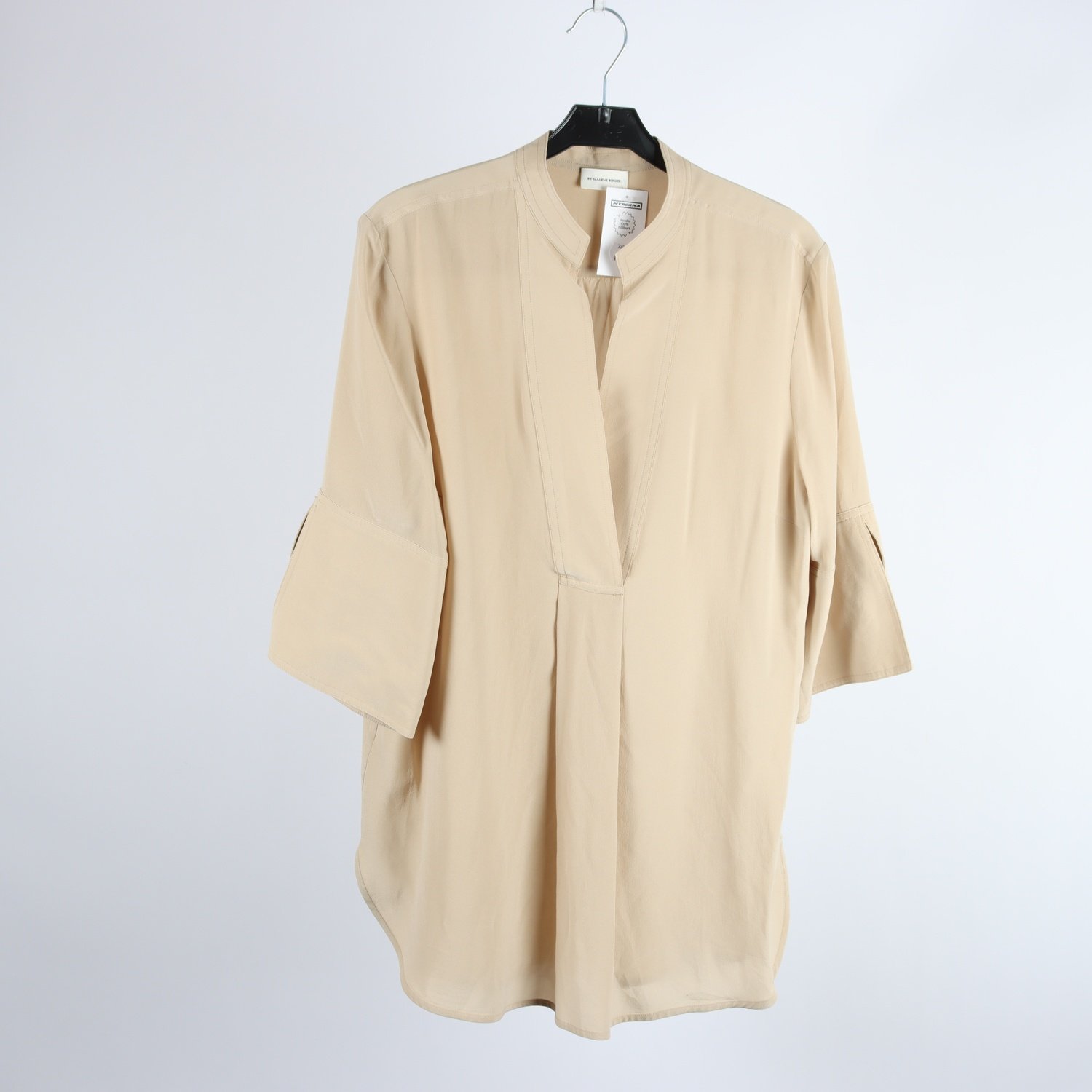 Blus, by Marlene Birger, beige, 100% siden, stl. 40