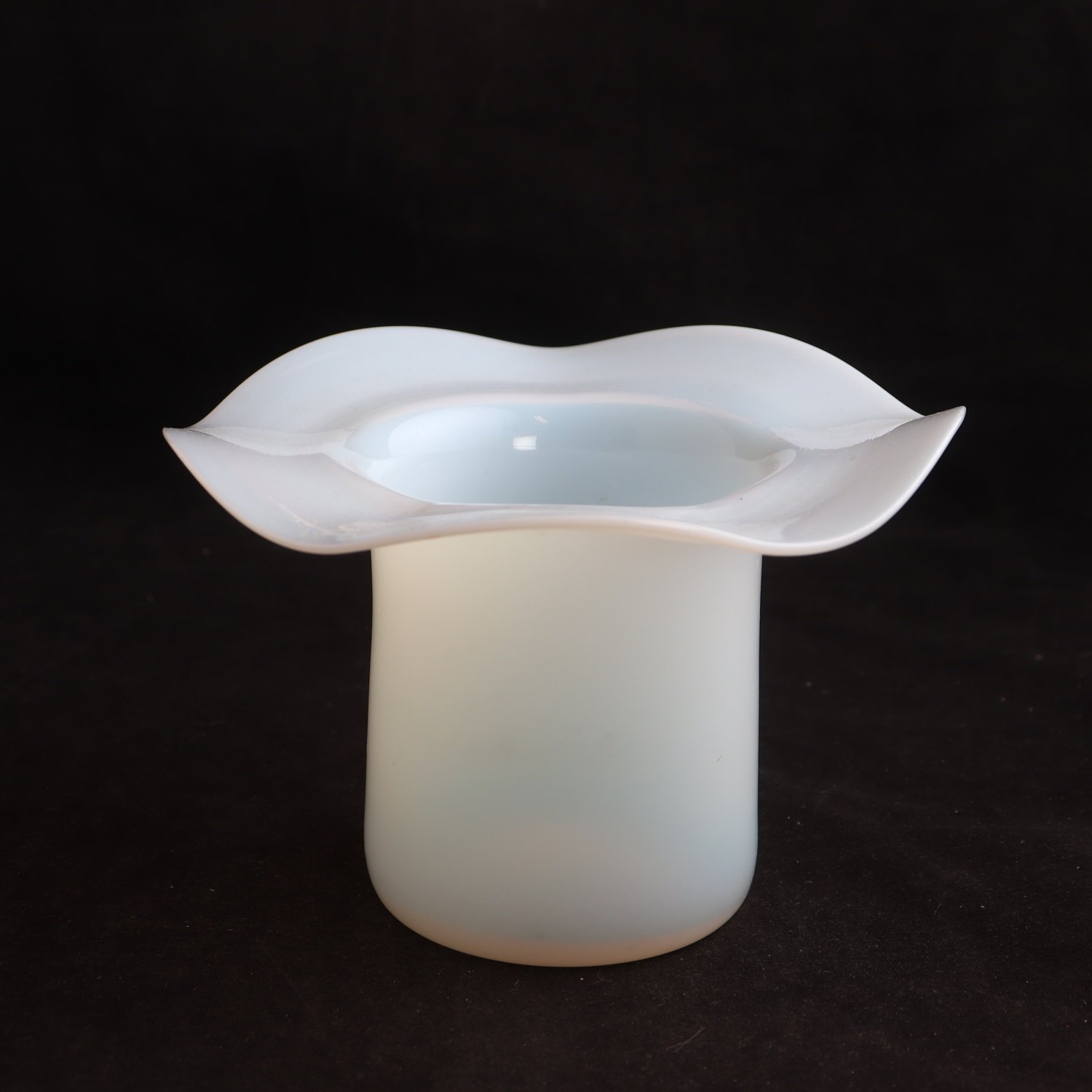 Vas, glas, Monica Backström, Kosta Boda. Samfraktas ej.