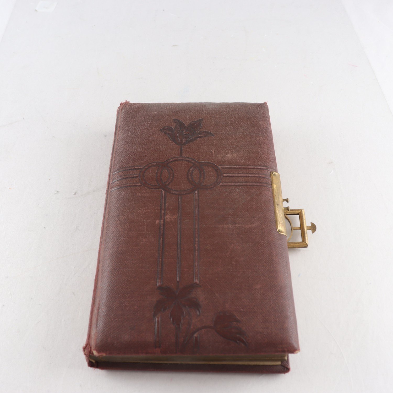 Fotoalbum med porträtt, tidigt 1900-tal, jugendstil