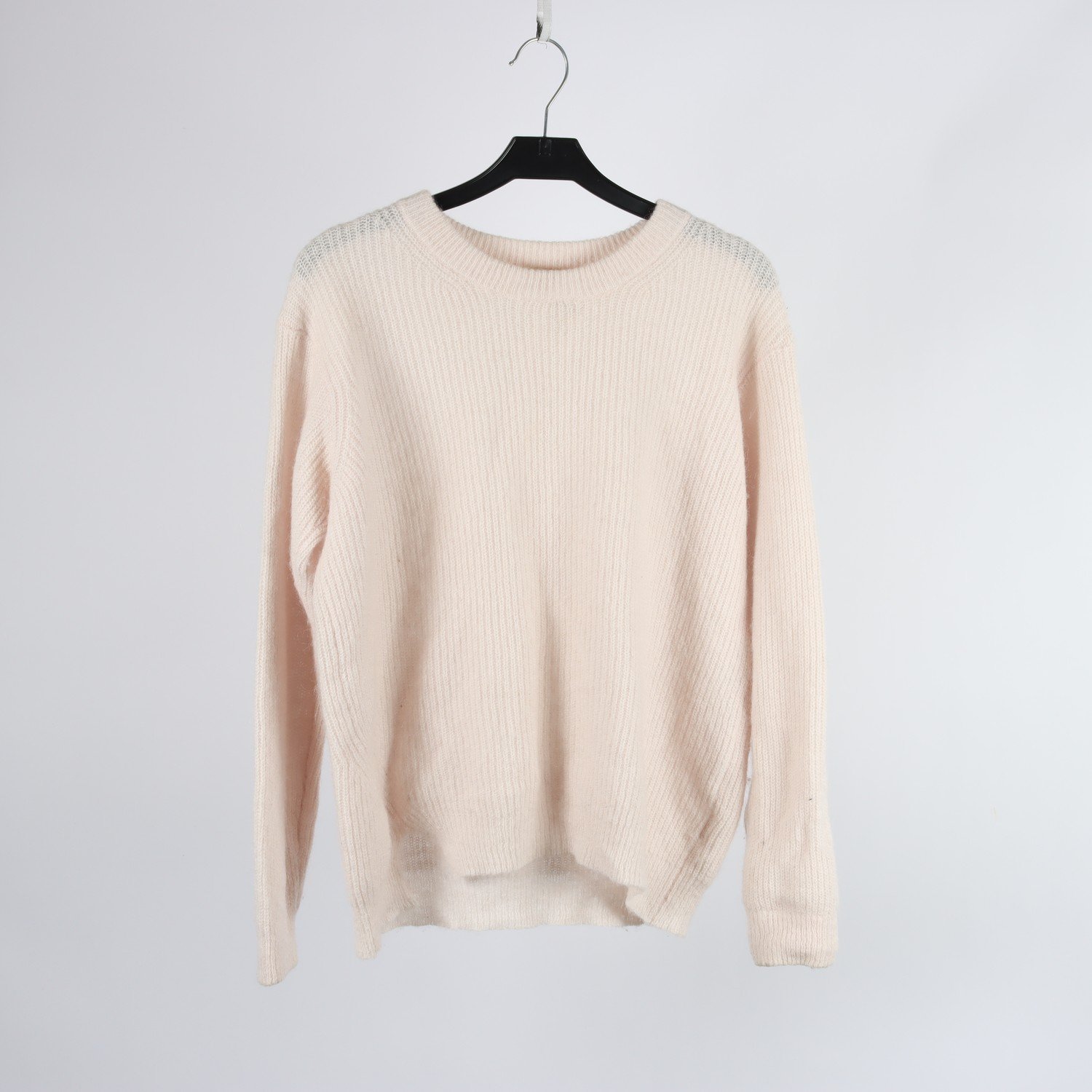 Stickad tröja, Filippa K, rosa, 33% alpacka, stl. M
