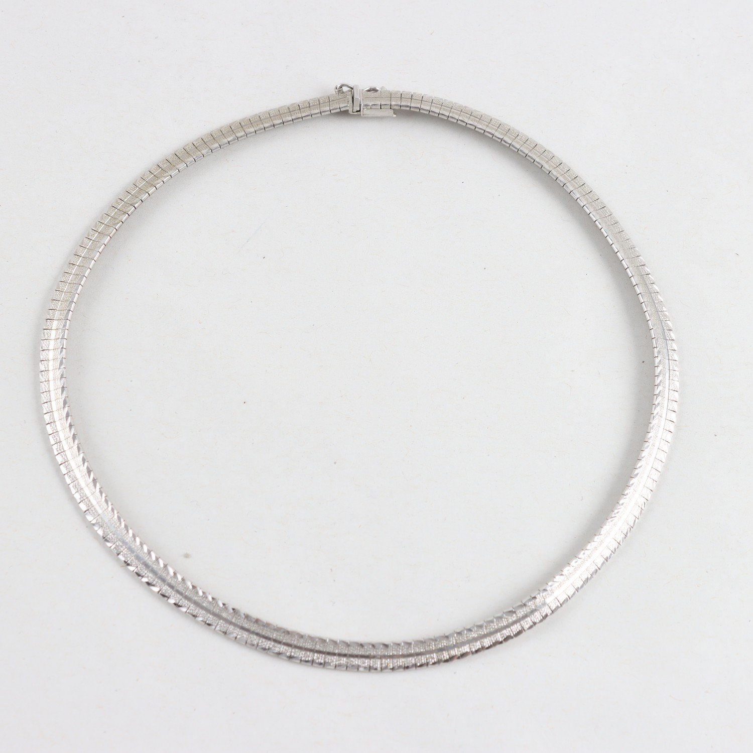Halsband, Silver, Vikt: 28g