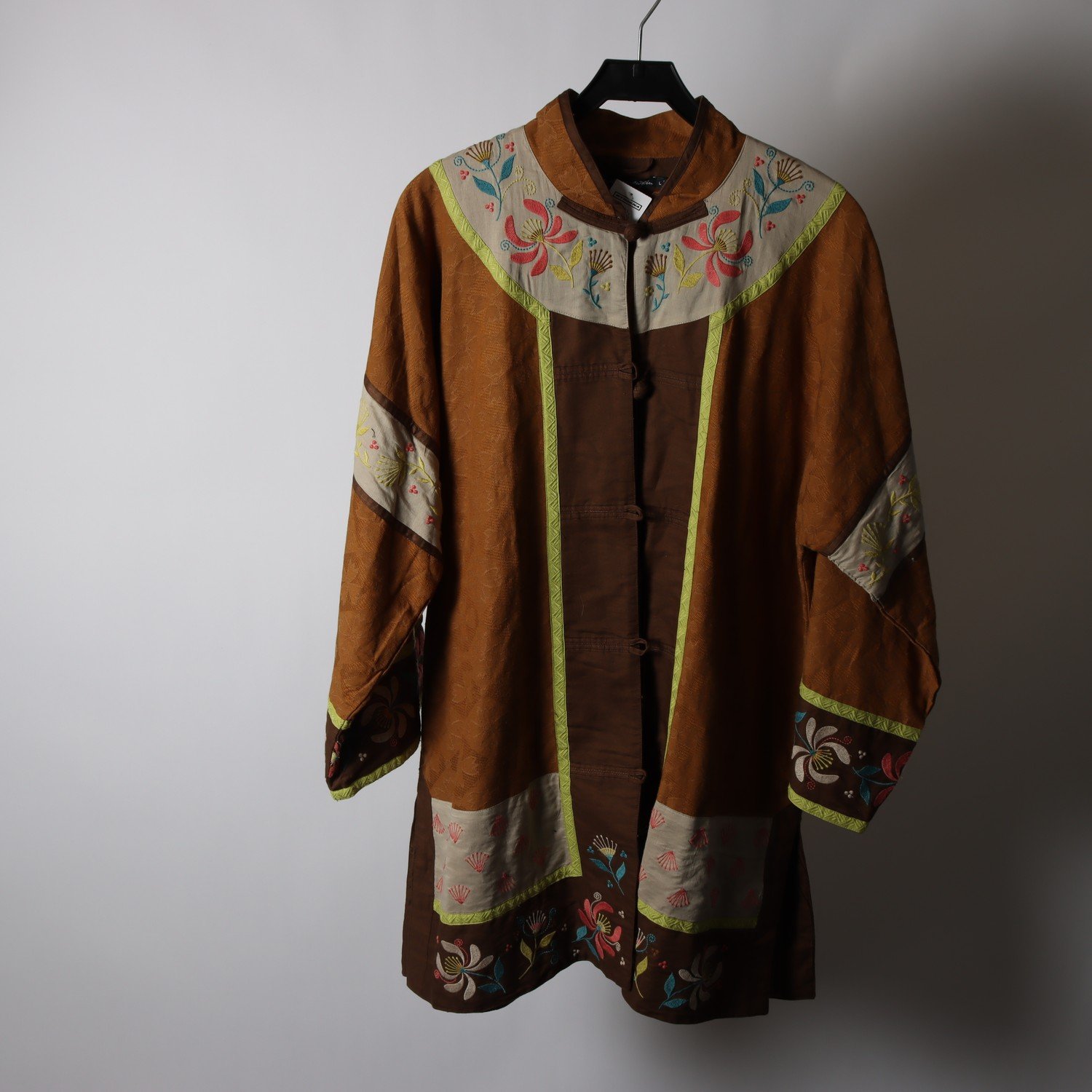 Kappa, Gudrun Sjödén, mönstrad, brun, broderad, stl. L.
