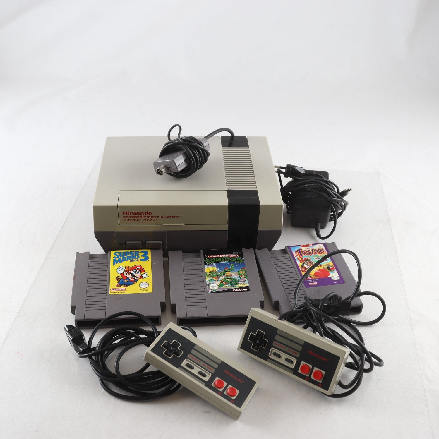 TV-spel, Nintendo, NES. Samfraktas ej.