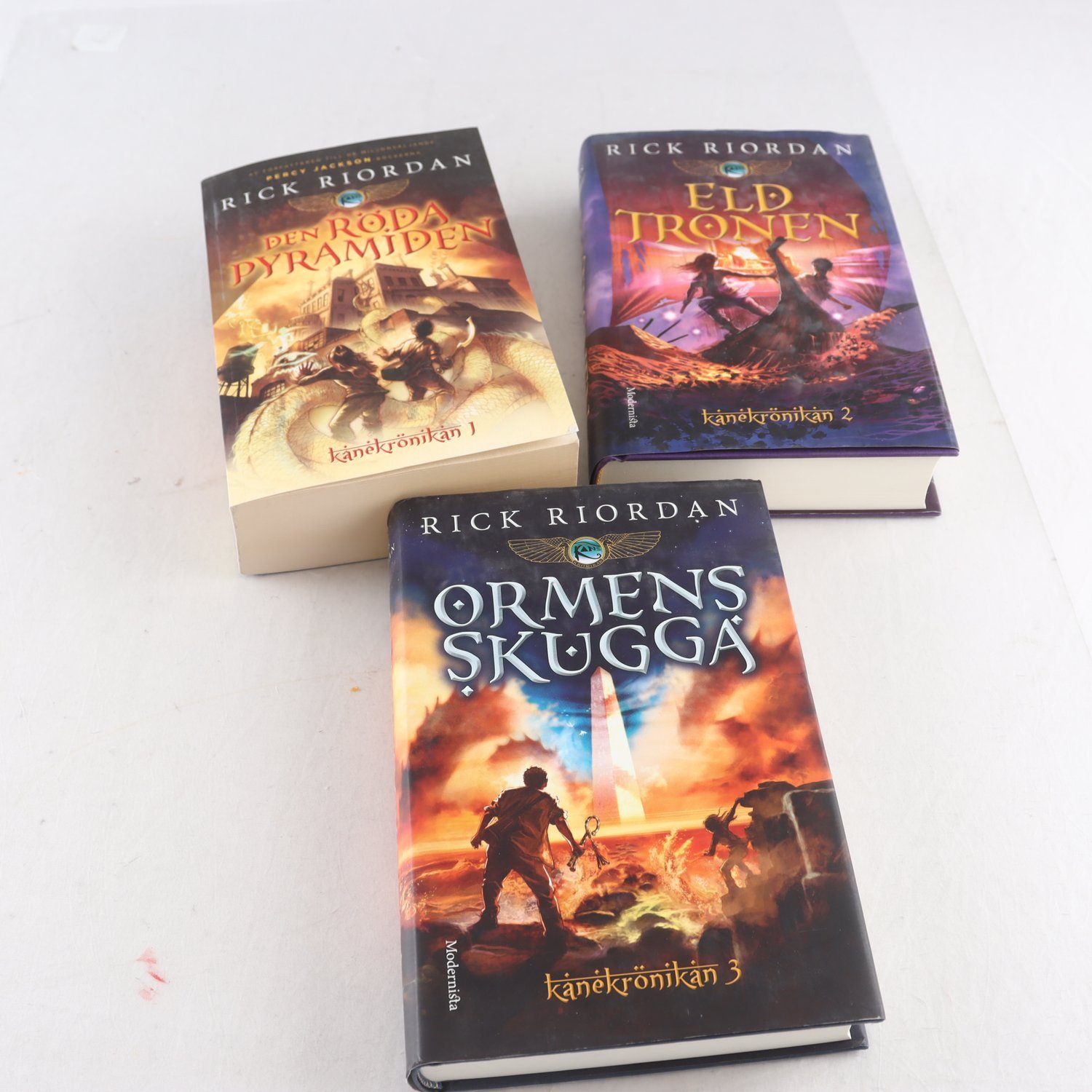 Rick Riordan, Kanekrönikan, Vol. 1-3
