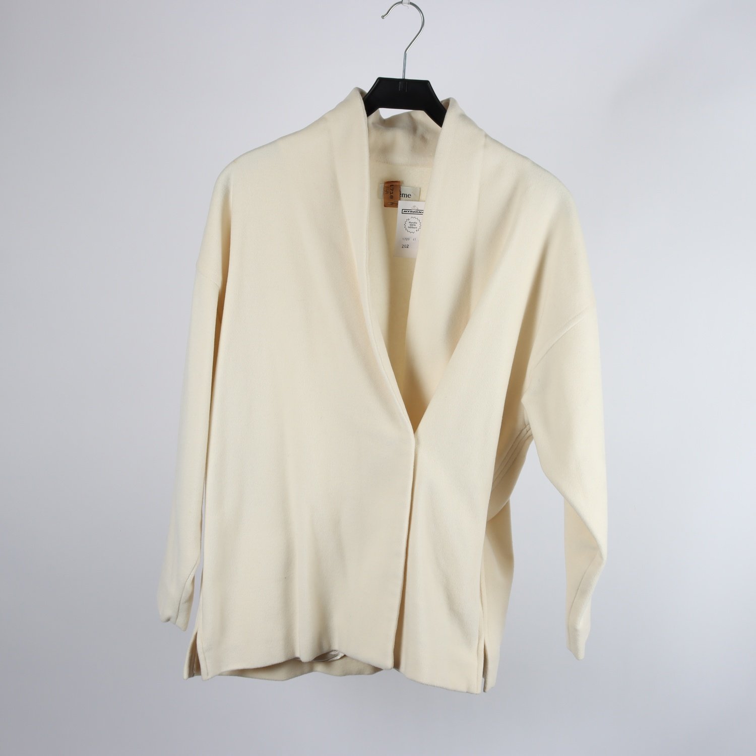 Jacka, totême, offwhite, 5% kashmir, stl. S