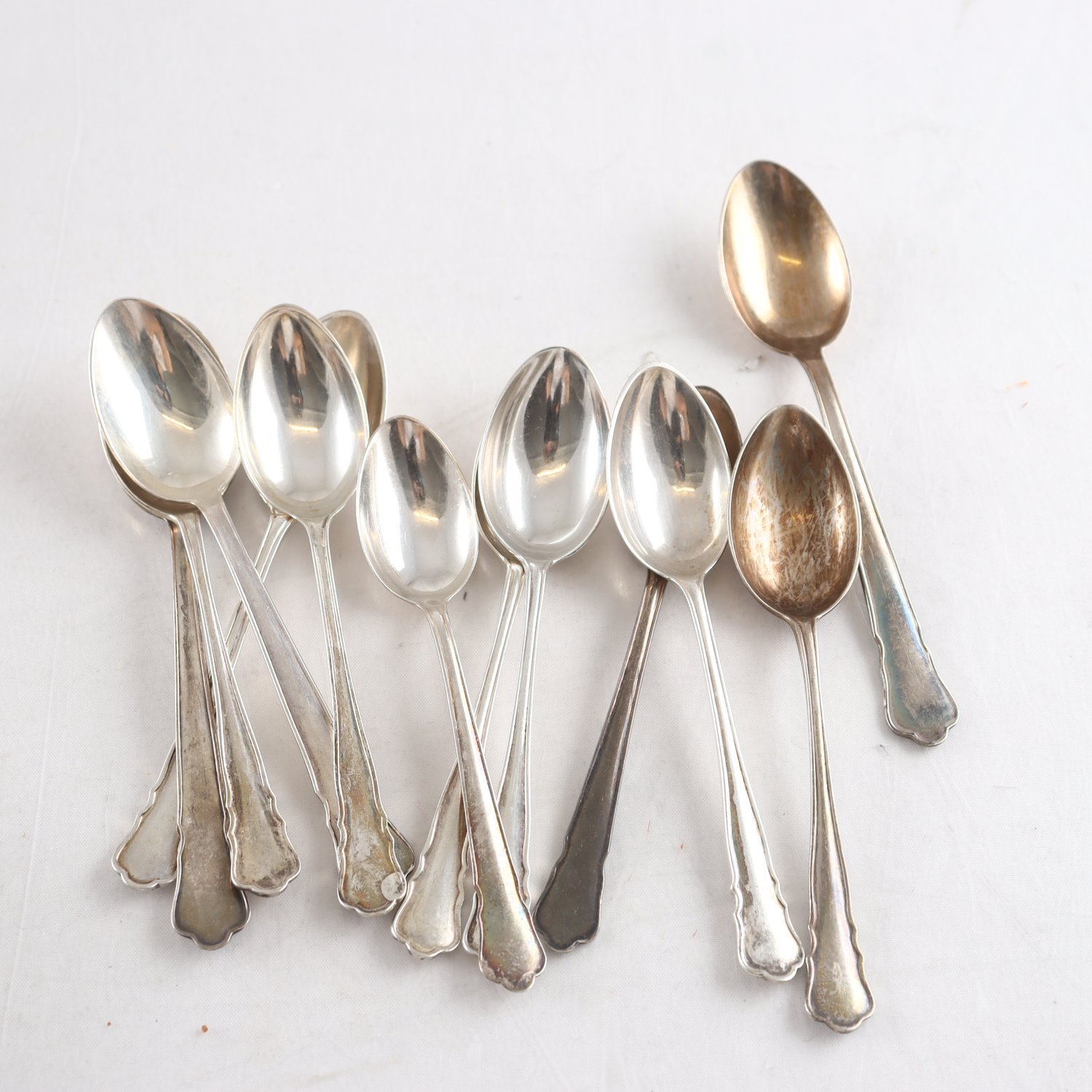 Mocca och kaffeskedar, silver, Chippendale, kontrollstämplade