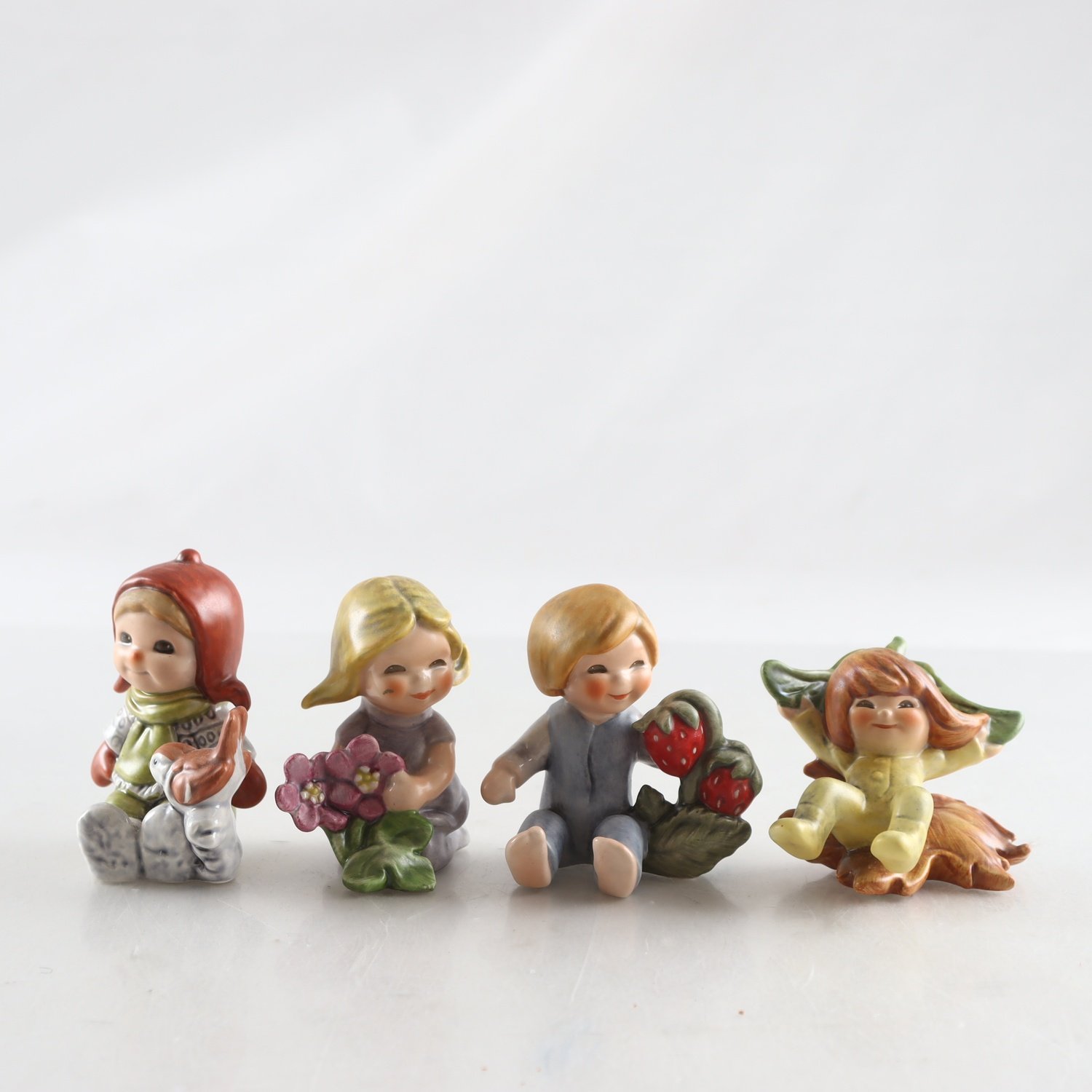 Figuriner, årstiderna, Goebel Hummel, Tyskland, stämpelsign.