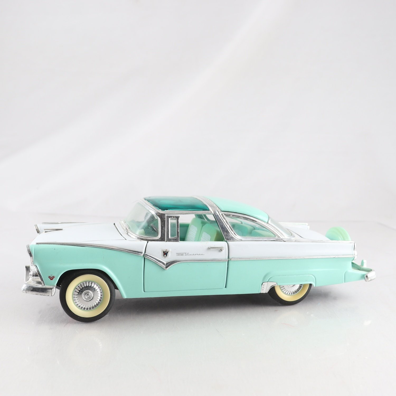 Bil, Ford fireline