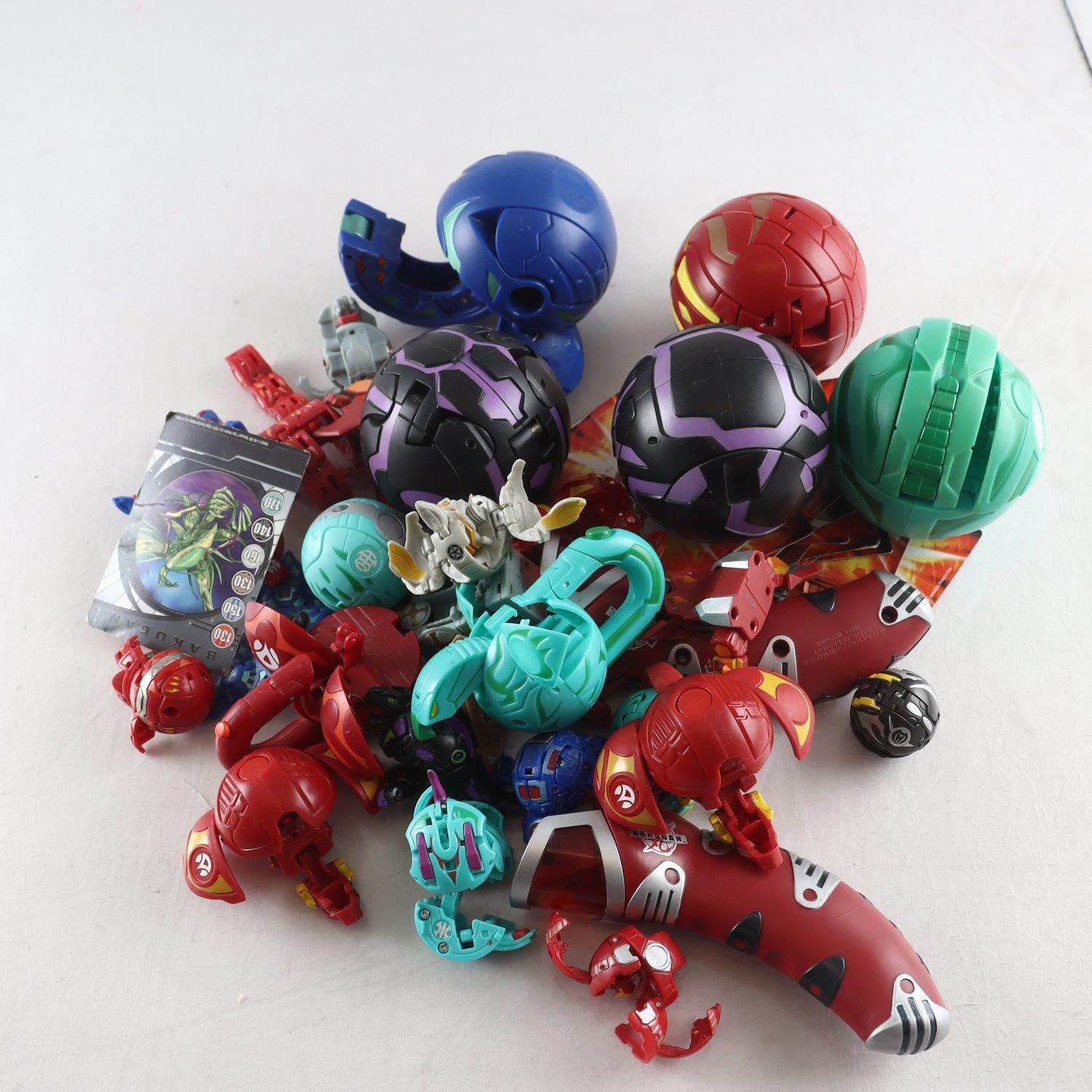 Spel/figurer, Bakugan, blandat.