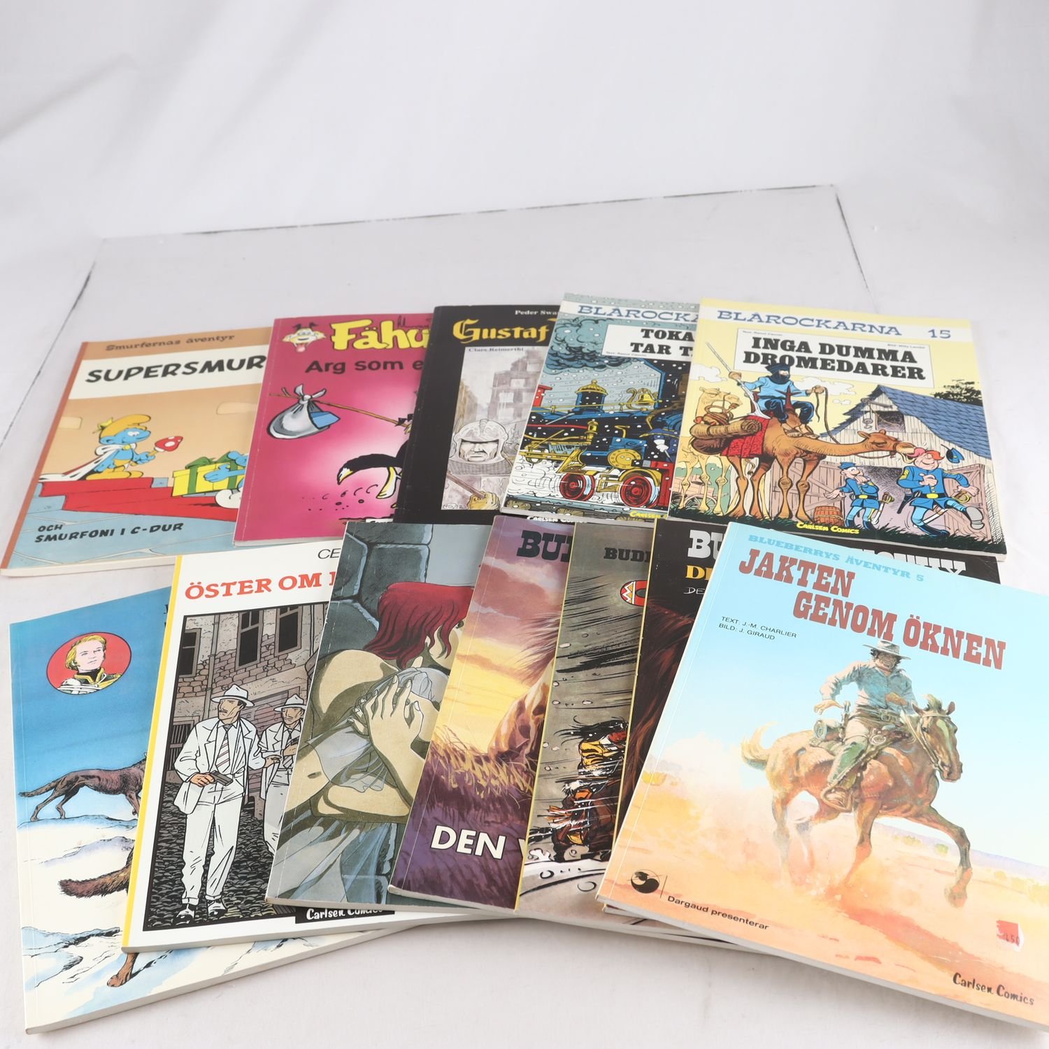 Diverse album från Carlsen Comics, Blårockarna m.m., 12 st.