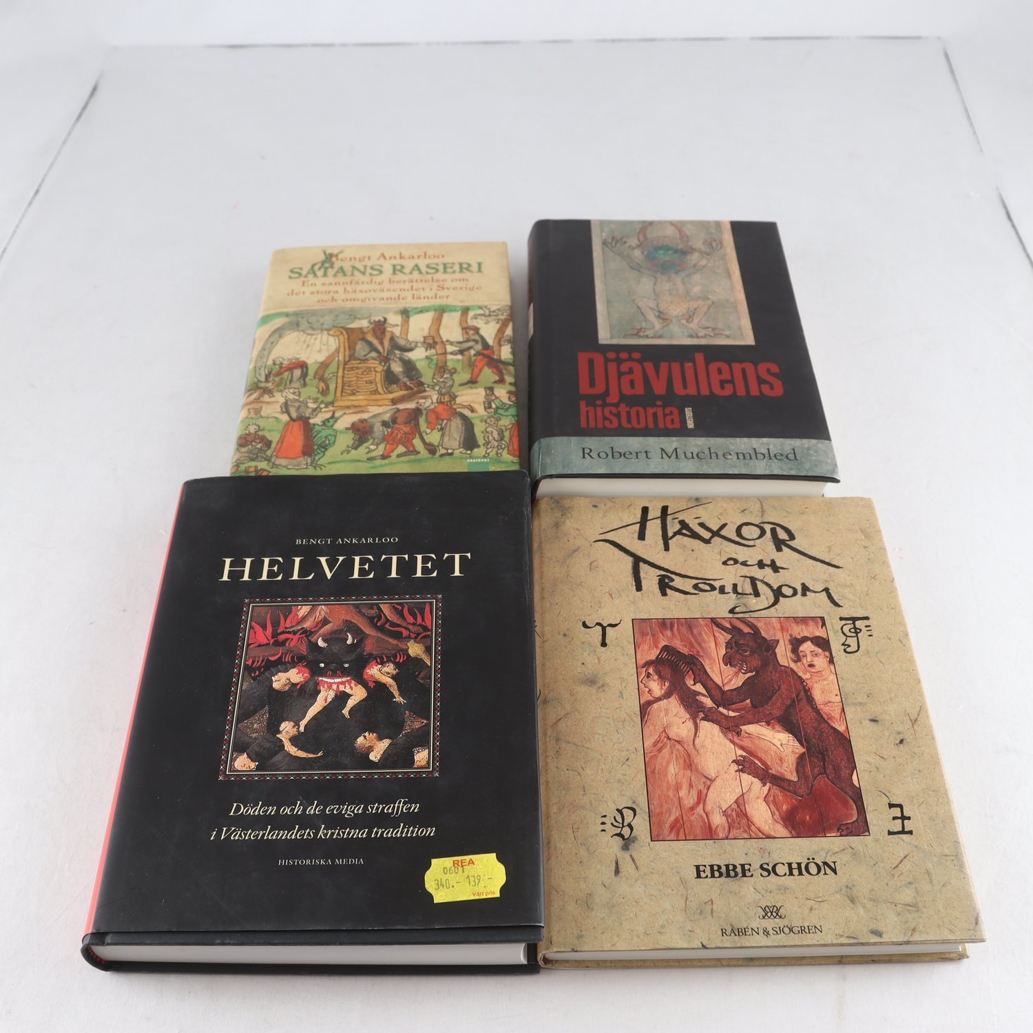Satan, häxor och Helvetet, bokpaket med 4 volymer