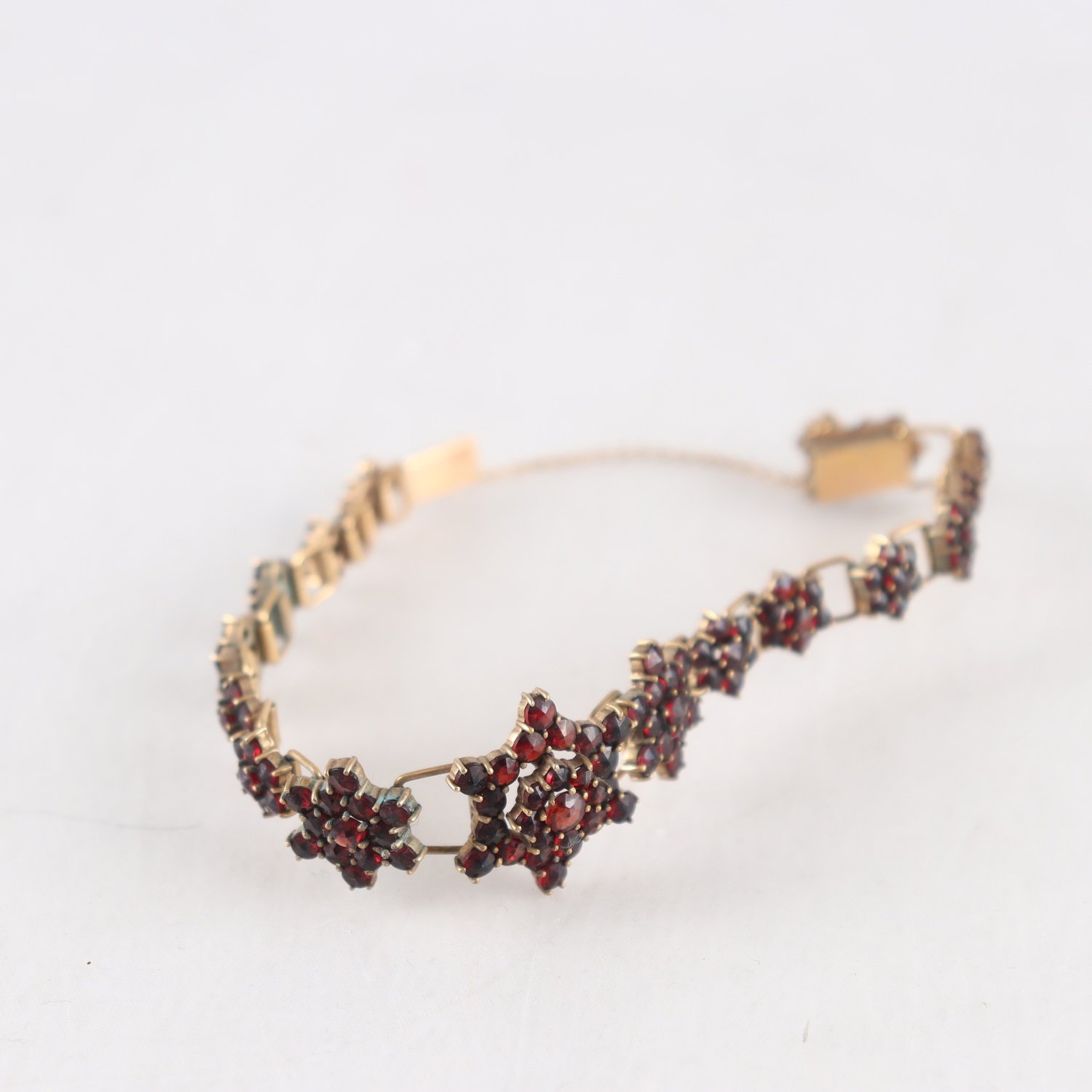 Armband, guldpläterad metall, granater, vintage