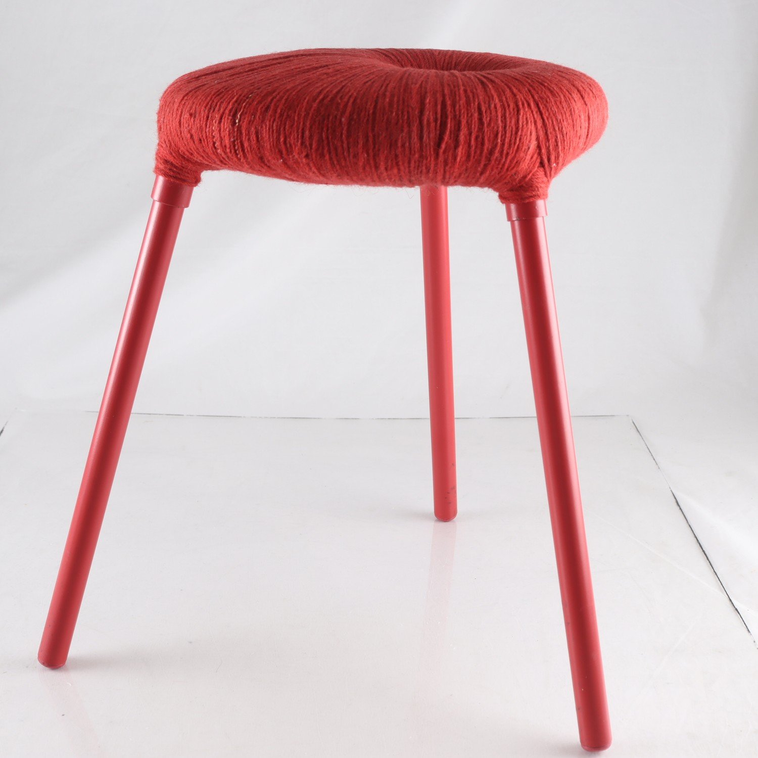 Pall, ”Eskilstuna”, Carmel McElroy & Graeme Findlay, Ikea, 1999. Samfraktas ej.