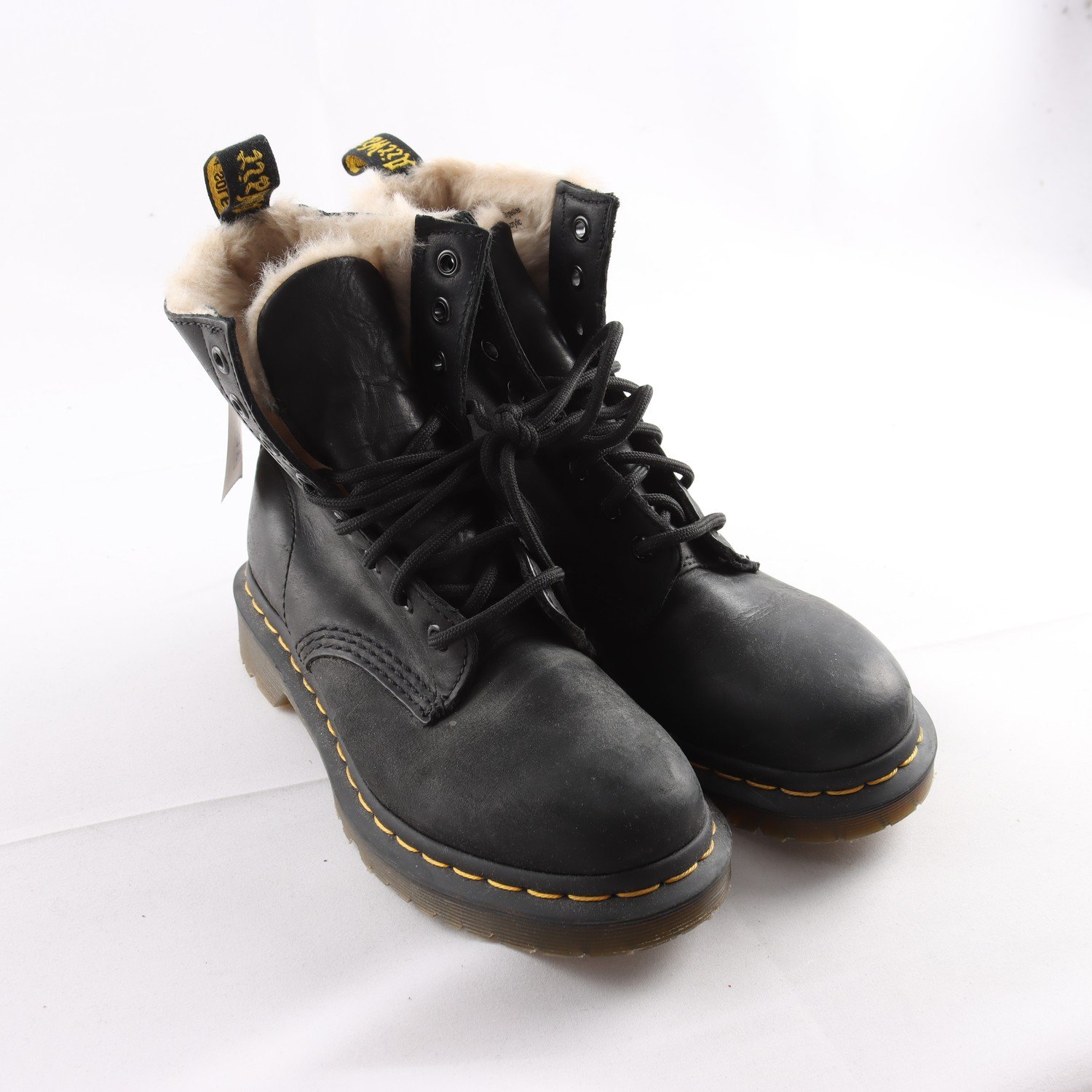 Fodrade kängor, Dr. Martens, läder, stl. 37