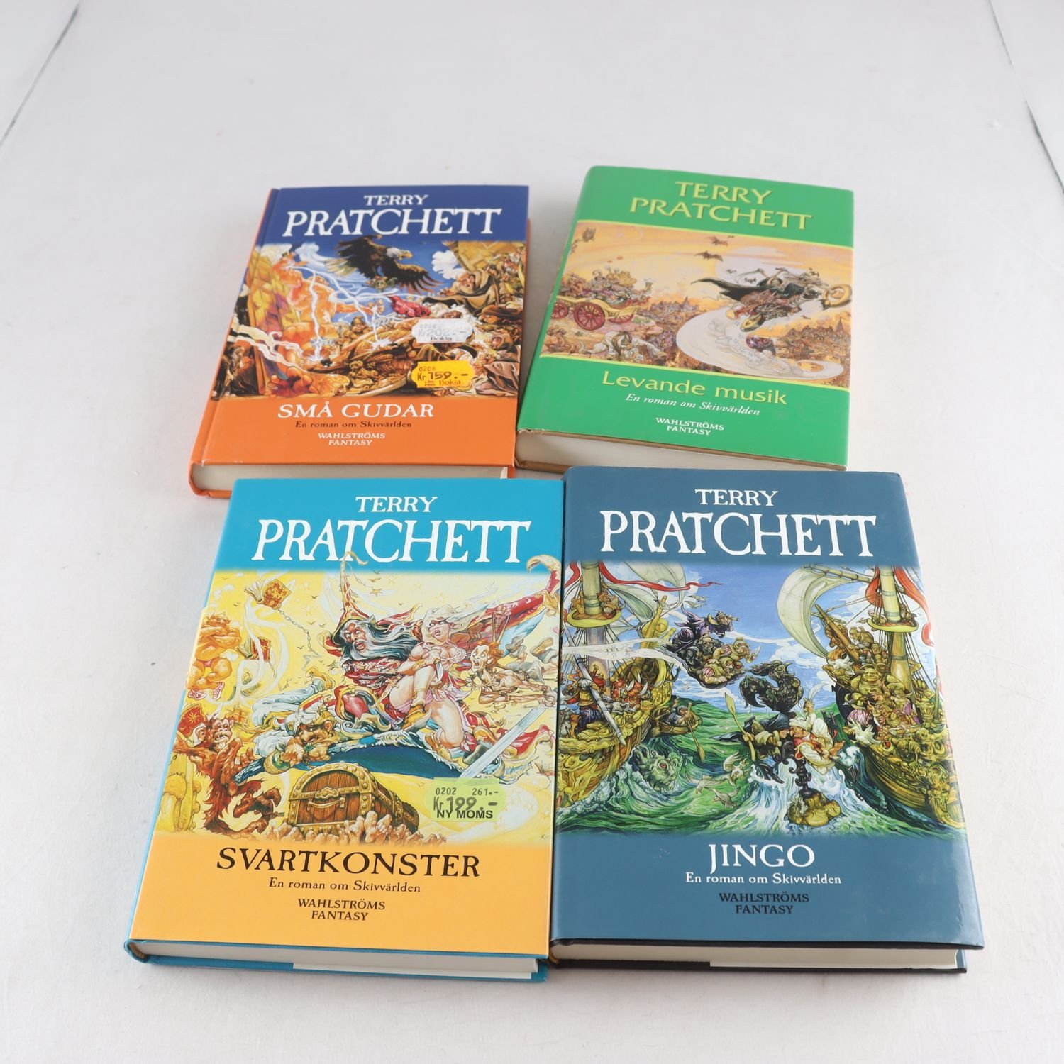 Terry Pratchett, bokpaket med 4 volymer