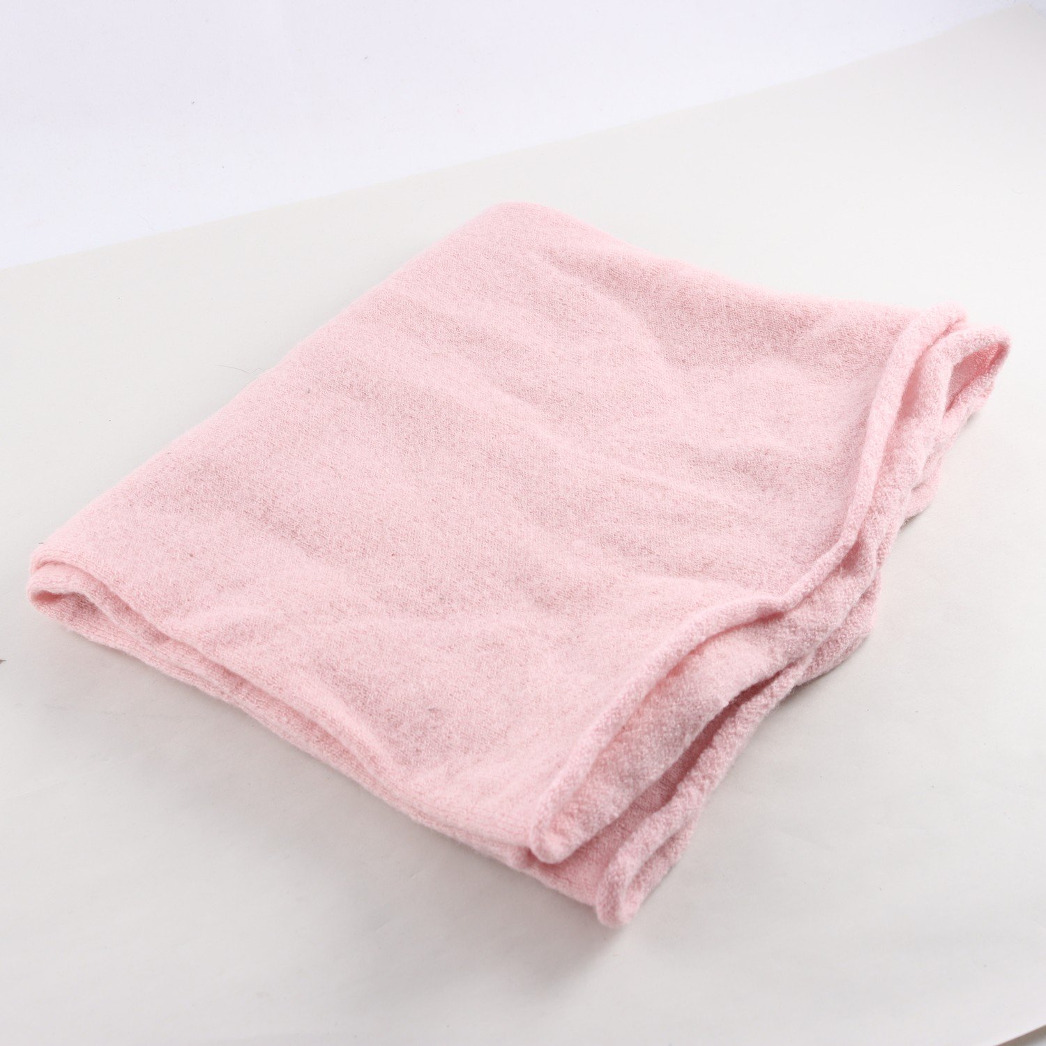 Stickad halsduk, Mariedal Design, rosa, 100% ull