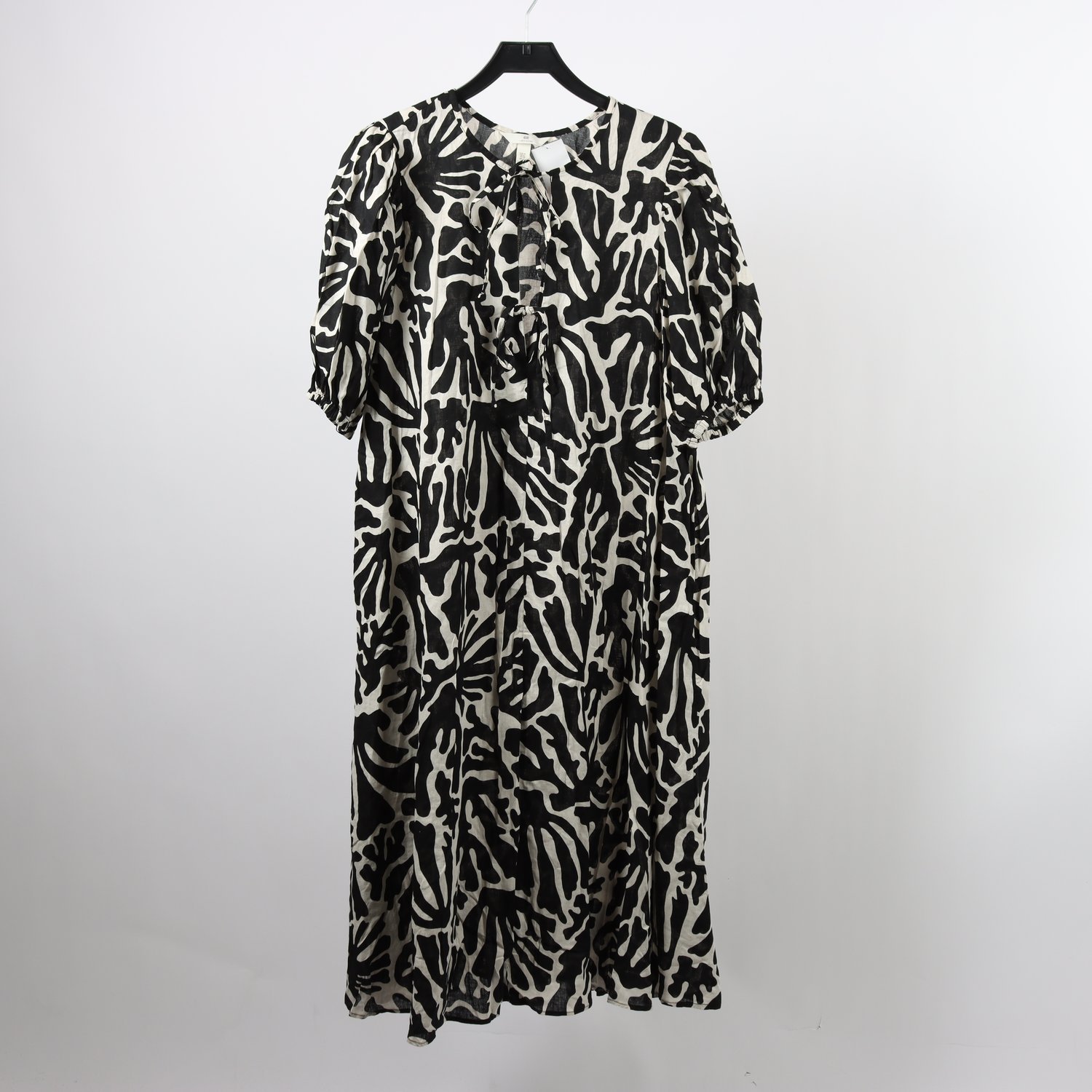 Klänning, H&M, vit & svart, mönstrad, linmix, stl. XL