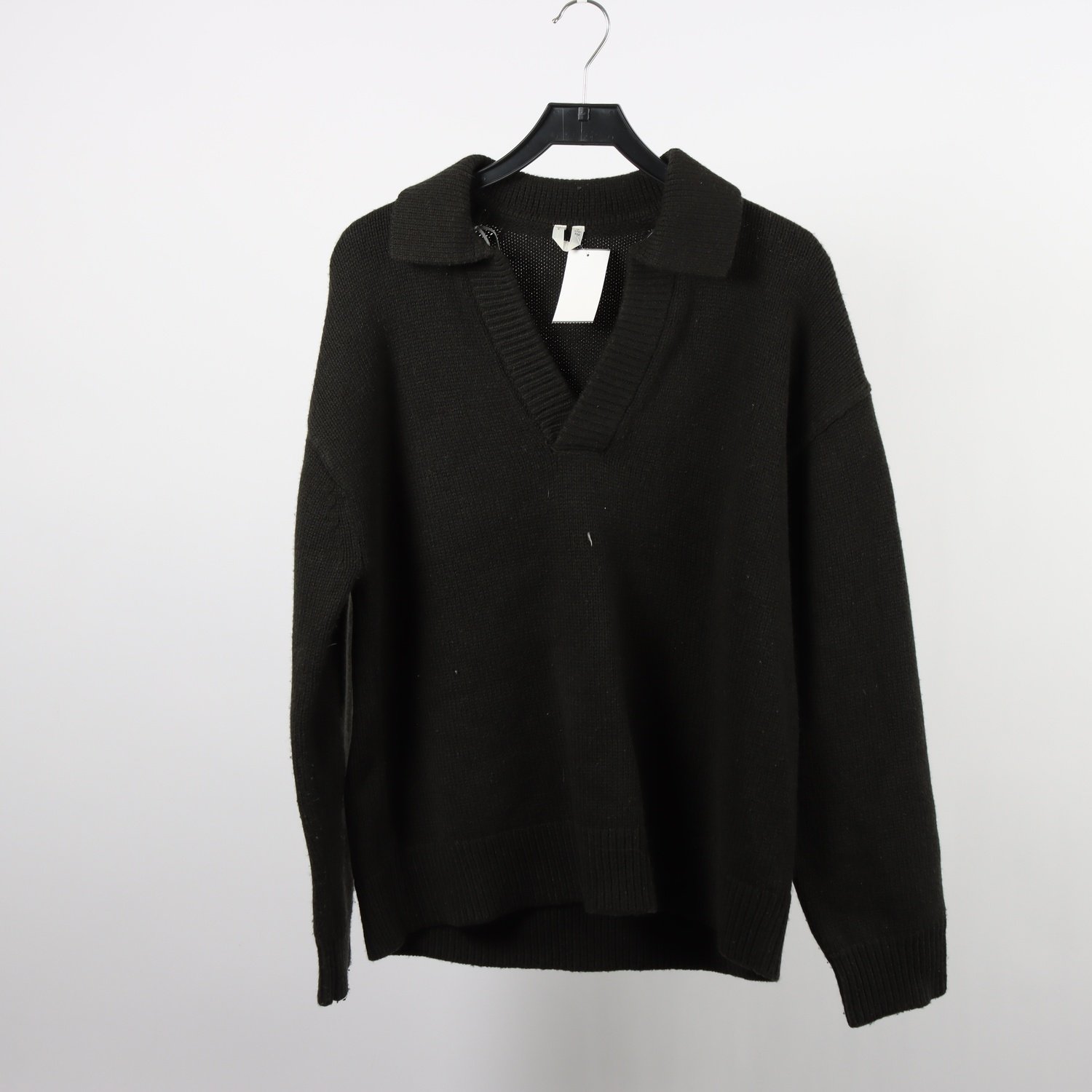 Stickad tröja, Arket, svart, 65 % ull, stl. S