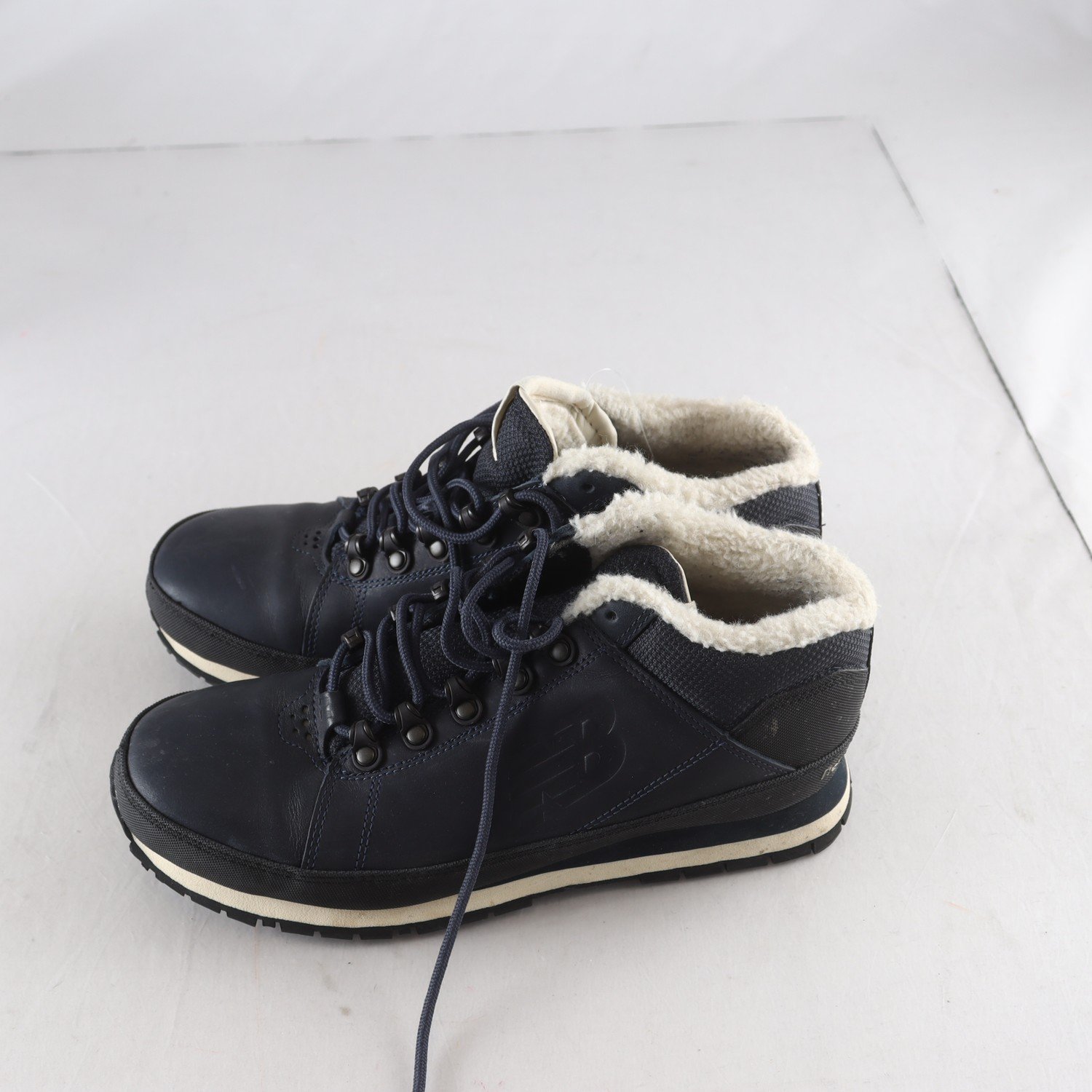 Fodrade kängor, New Balance, läder, stl. 43