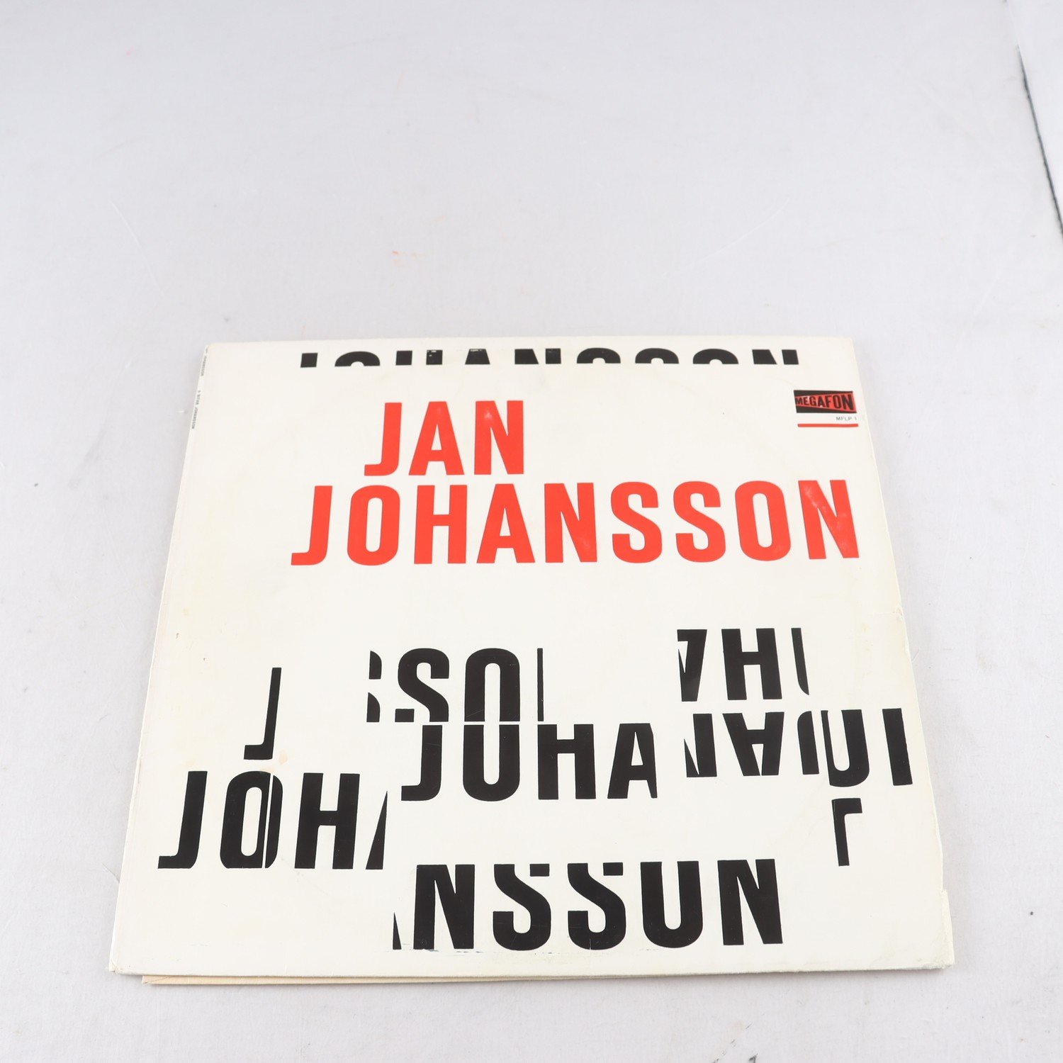 LP Jan Johansson, 8 Bitar