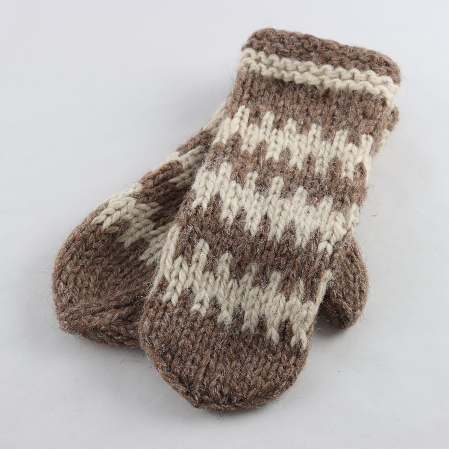 Stickade tumvantar, Okänd, beige, brun, ull