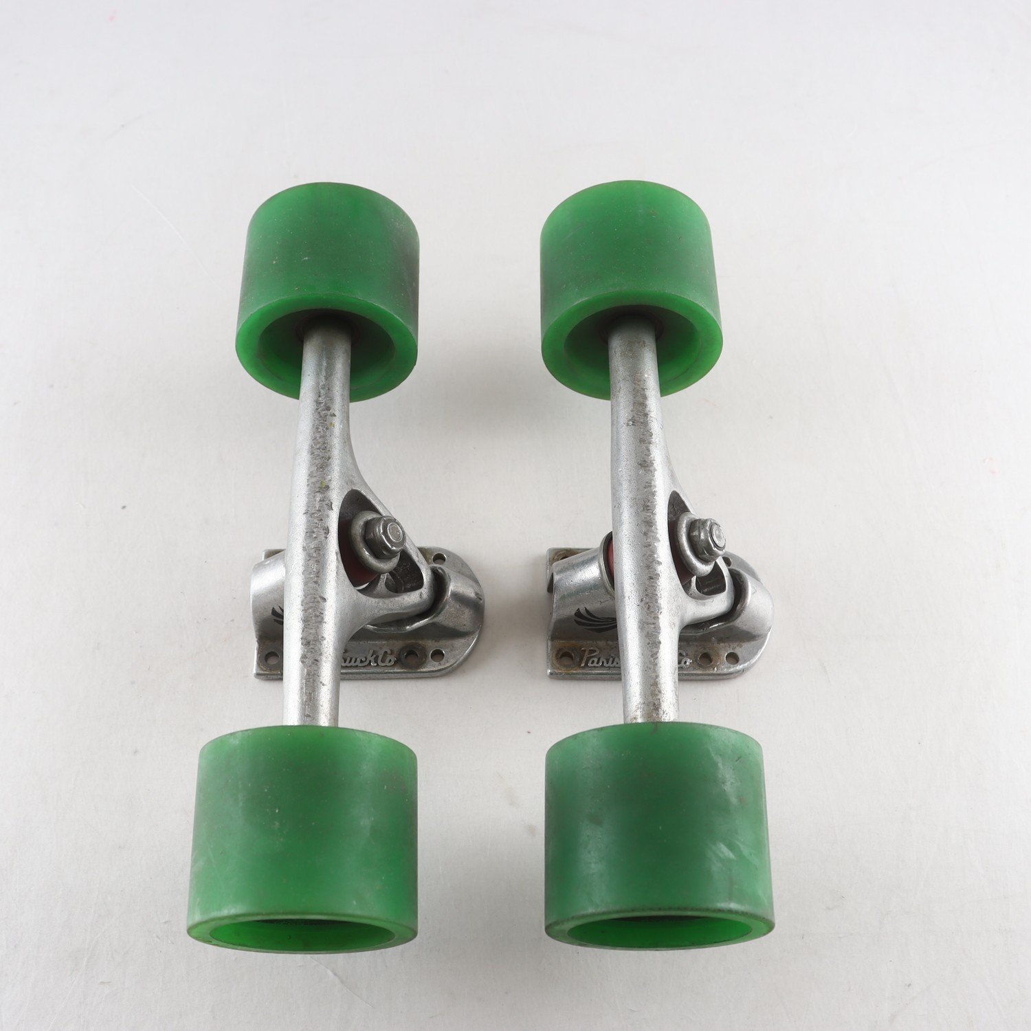 Skateboardhjul, Cadillac wheels, med 2st paris truck co, retro.