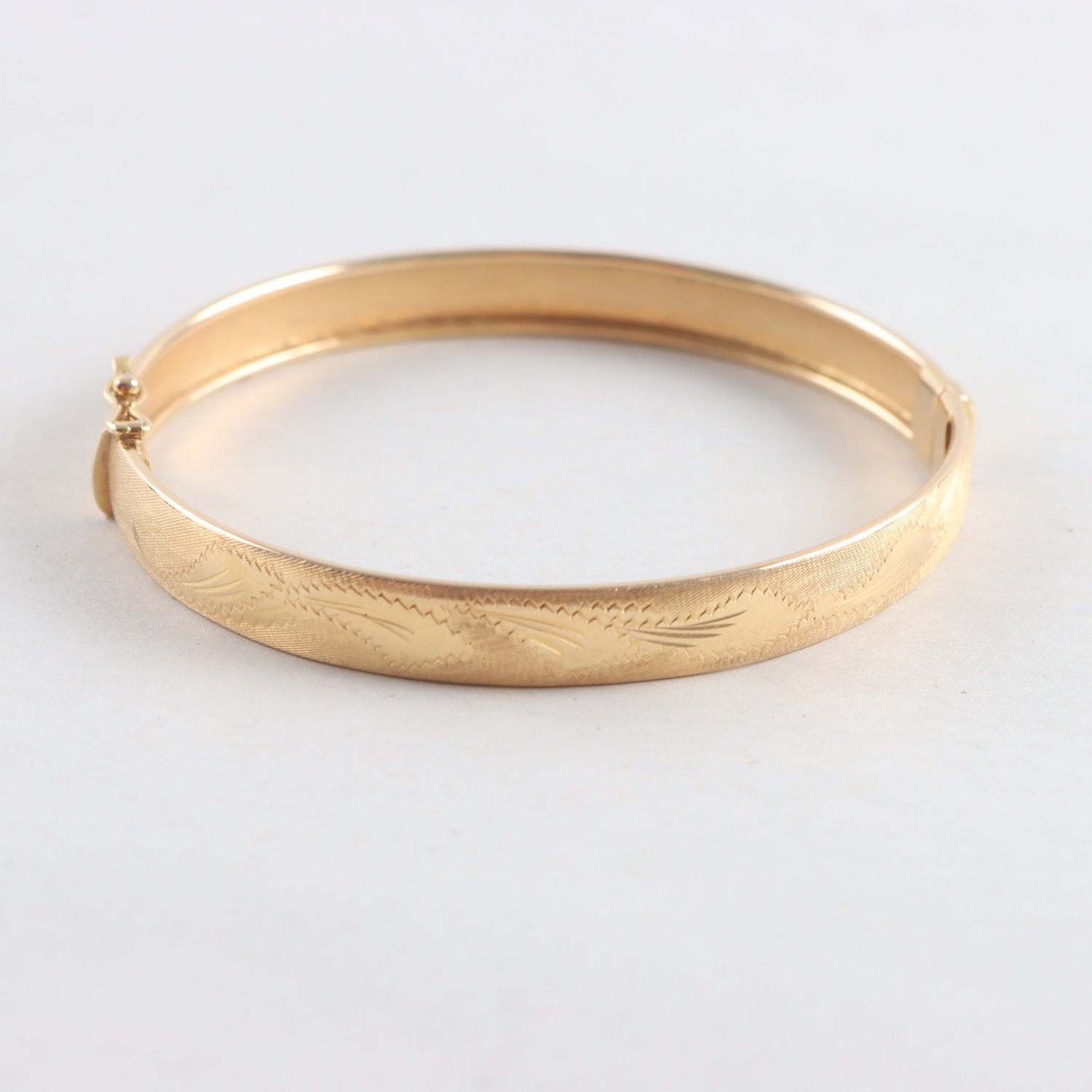 Armring, Guld 18k, Öppningsbar, Vikt: 13,5g
