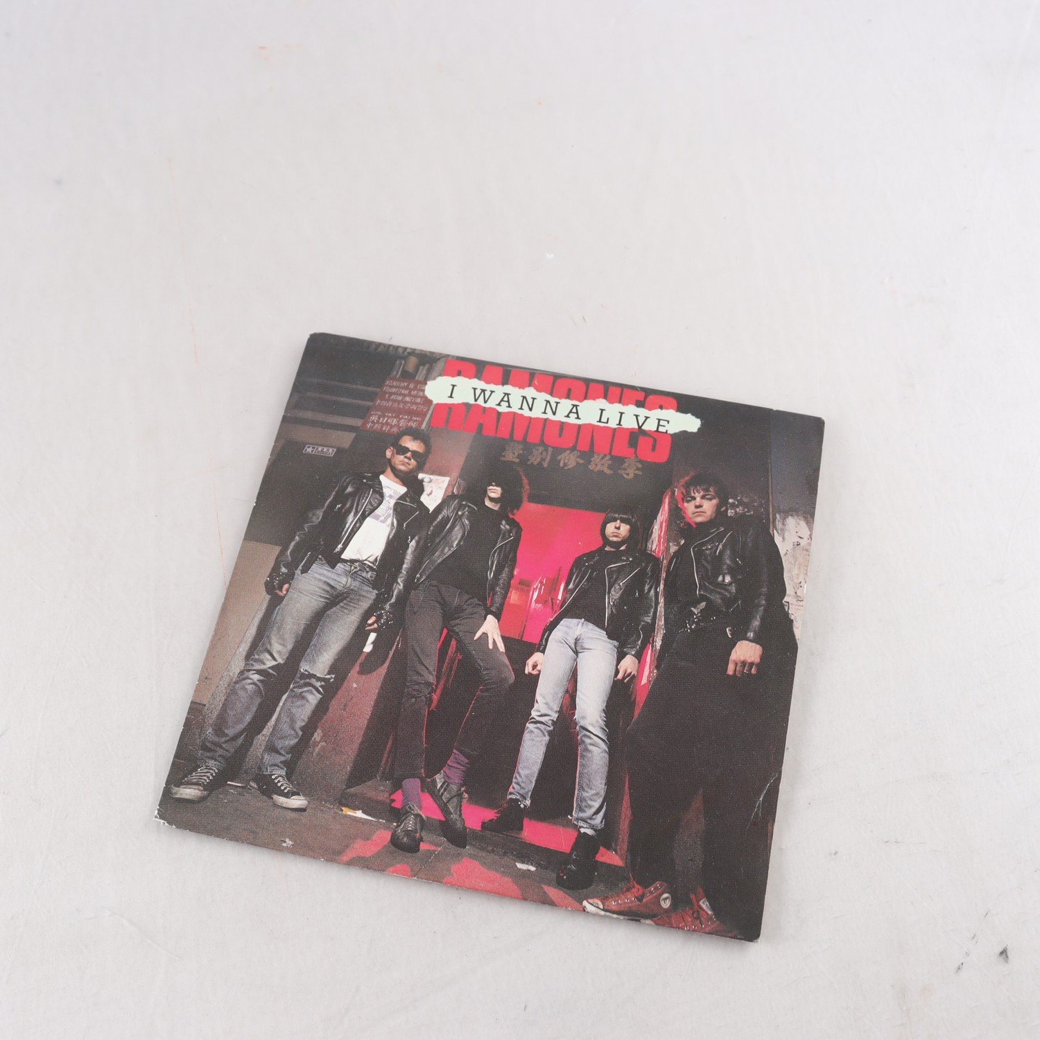 Singel Ramones, I Wanna Live