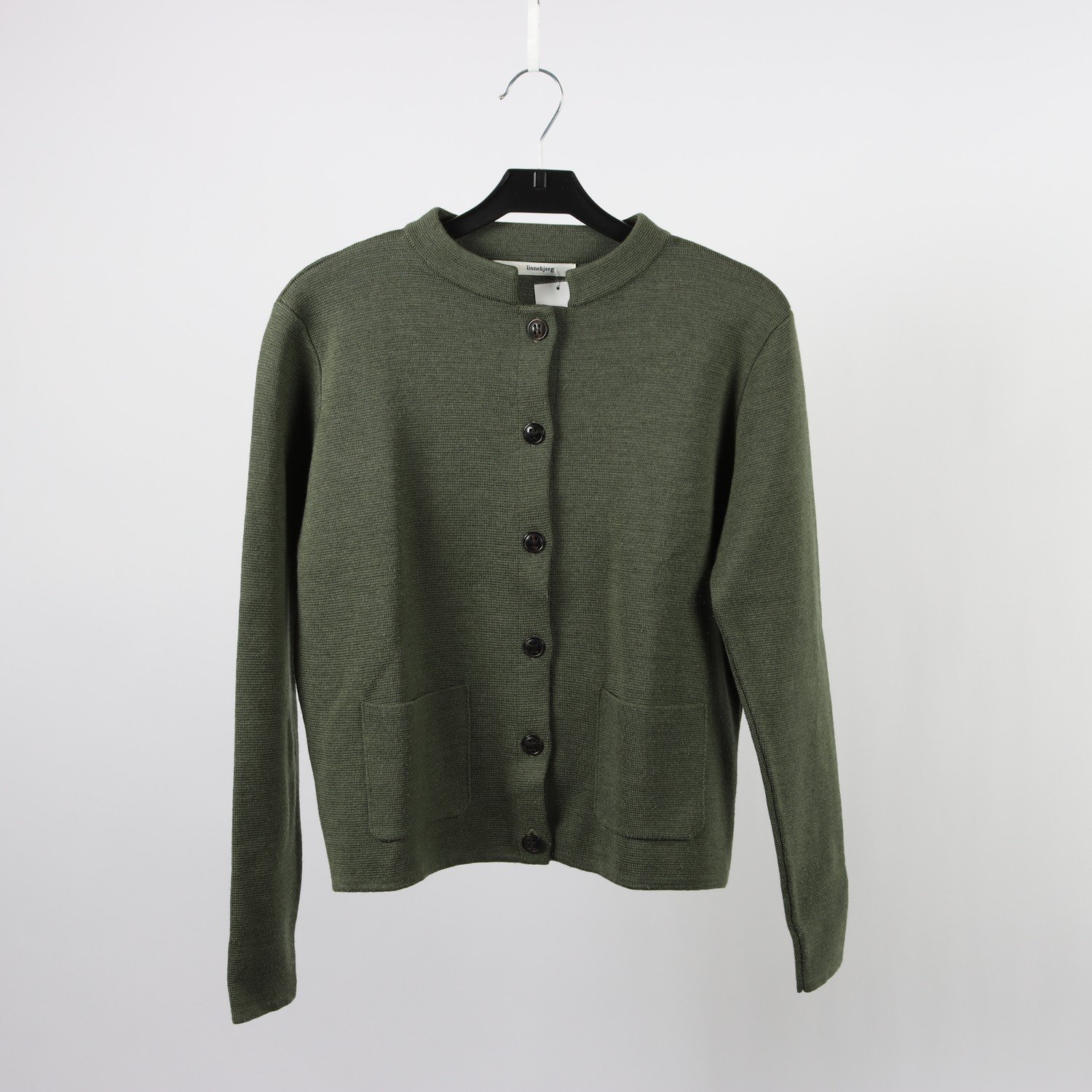 Stickad kofta, Sibin Linnebjerg, grön, 50% merino ull, stl. XS