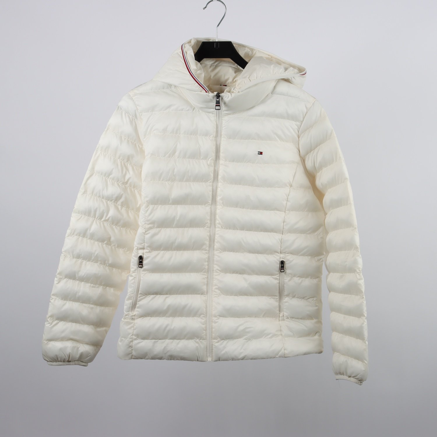 Lätt dunjacka, Tommy Hilfiger, vit, stl. XL