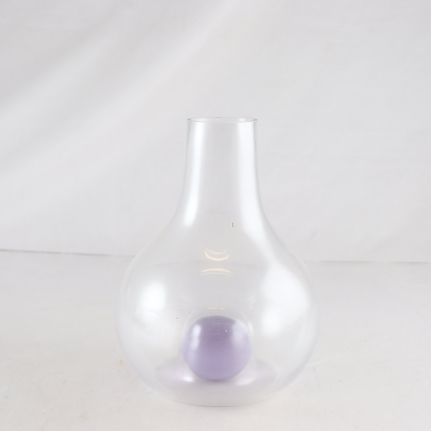 Karaff, Barbara, Nina Jobs, Design House. Samfraktas ej