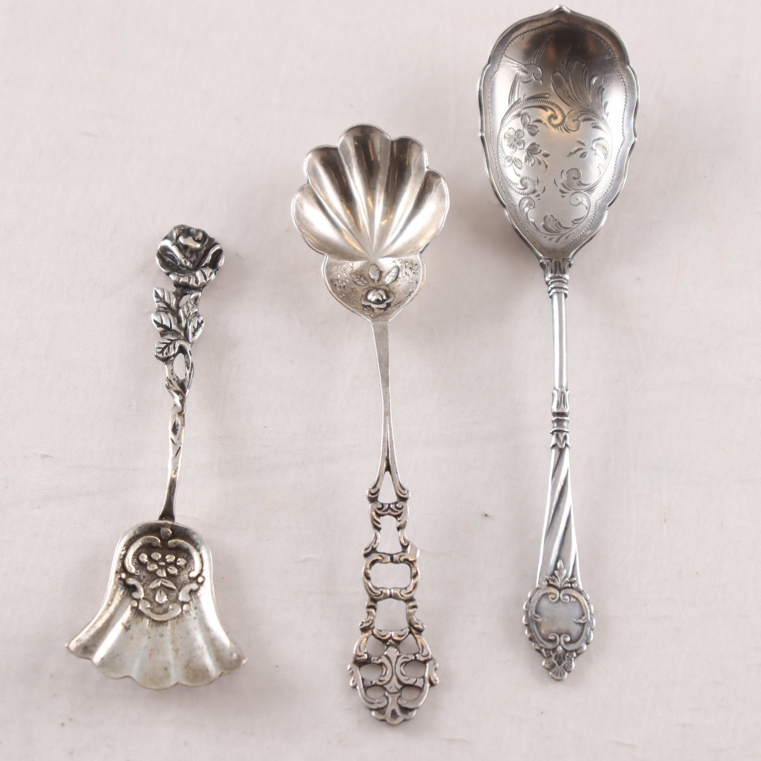 Sockerskedar, silver, 1 st. sterlingsilver 925 samt 2 st. kontrollstämplade