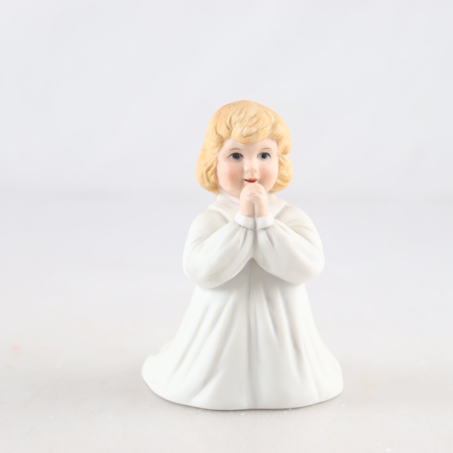 Figurin, ”jenny Nyström”, Kalmar läns museum, porslin.