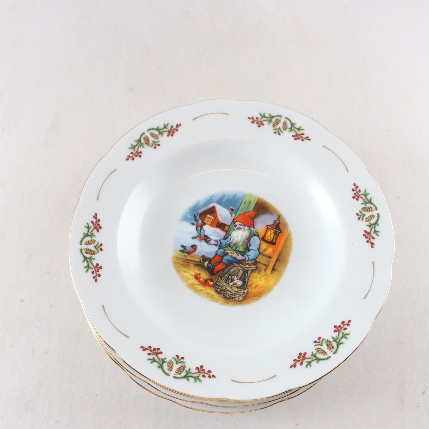 Tallrikar, ”Gammaldags Jul”, Lars Carlsson, Christineholm, Fyrklövern, ej samfra
