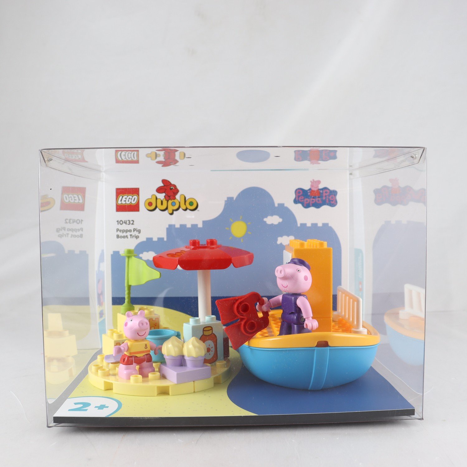 Lego, Duplo peppa pig, i display. Samfraktas ej.