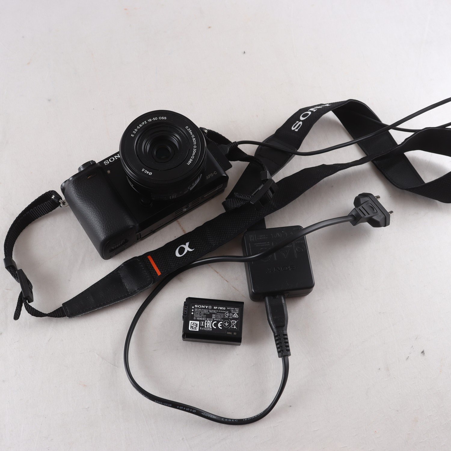 Kamera, Sony A6000. Repobjekt. Defekt. Reservdelar.