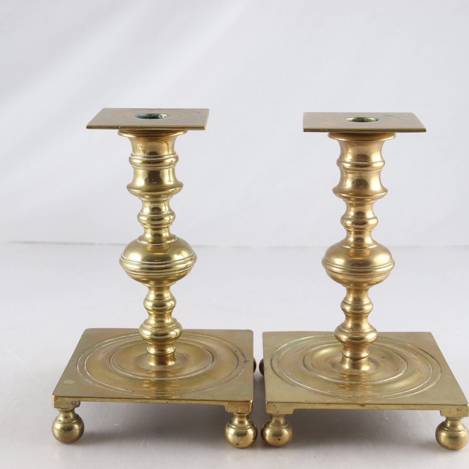 Ljusstakar, Mässing, 2 st. Samfraktas ej.