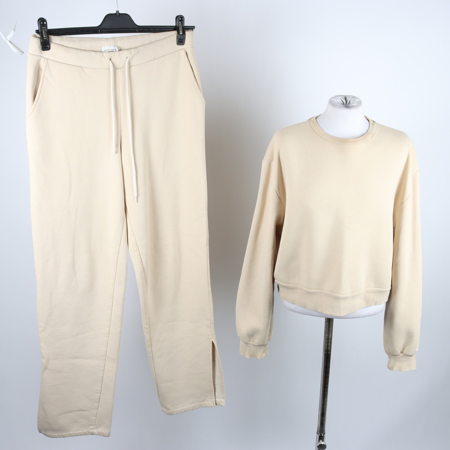Mjukisset, Josefine x NA-KD, beige, stl. XS