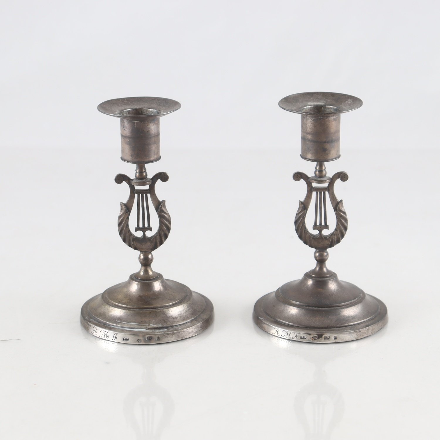 Paret ljusstakar, silver, fyllda, kronstämpel, J.J, Fredrikshamn, Finland, 1792