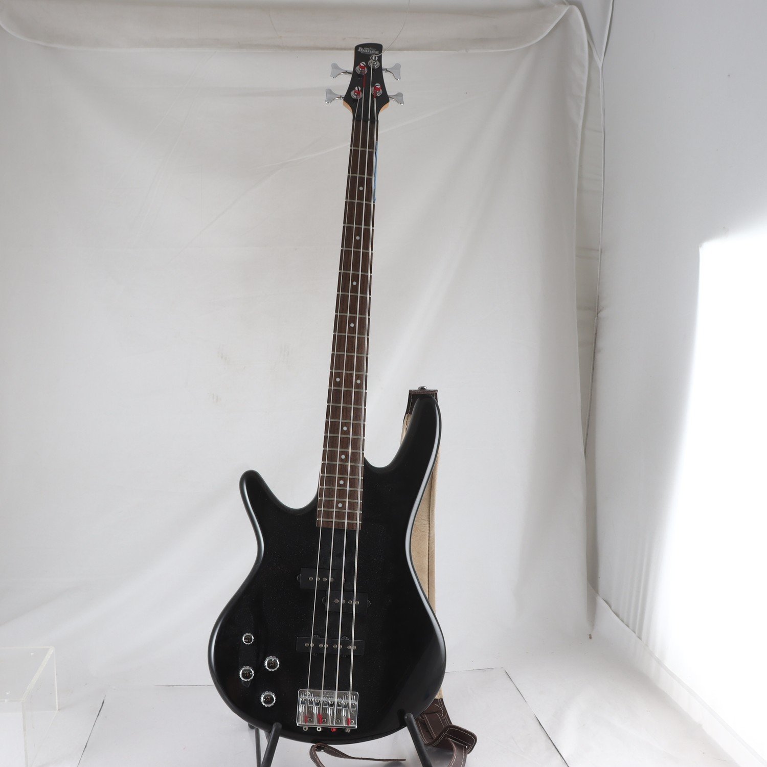 Elbas, Ibanez. Endast avhämtning.