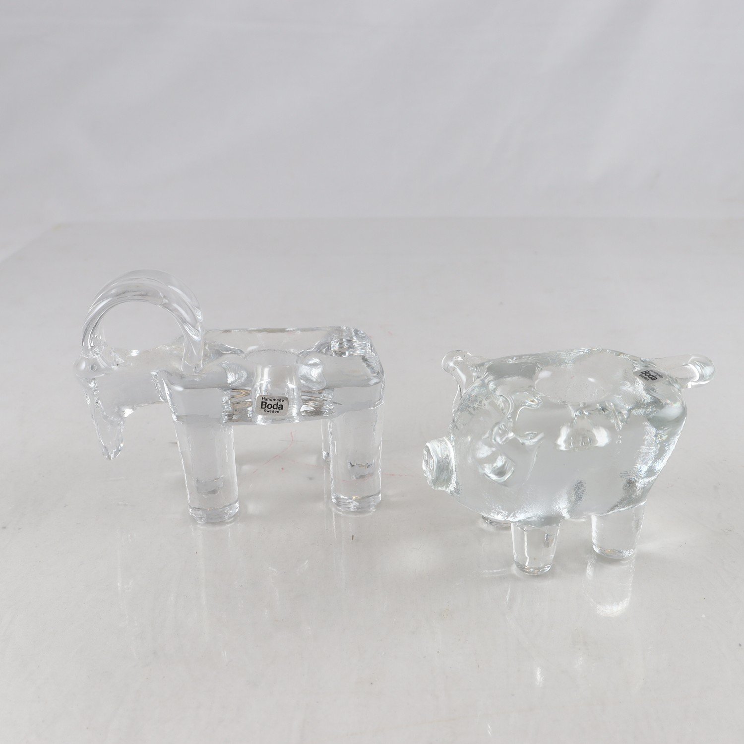 Ljusstake, Kosta Boda, Julbock, Julgris, Bertil Vallien, glas, 2 st.