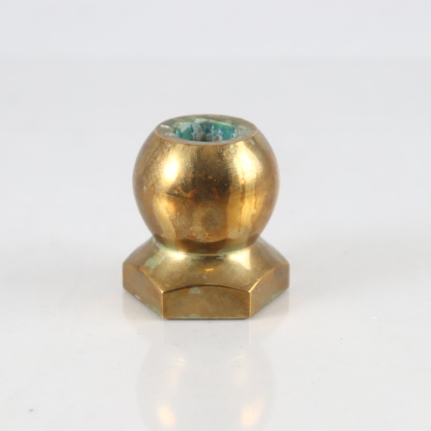 Ljusstake, mässing, Gusum, metallslöjden, 1980