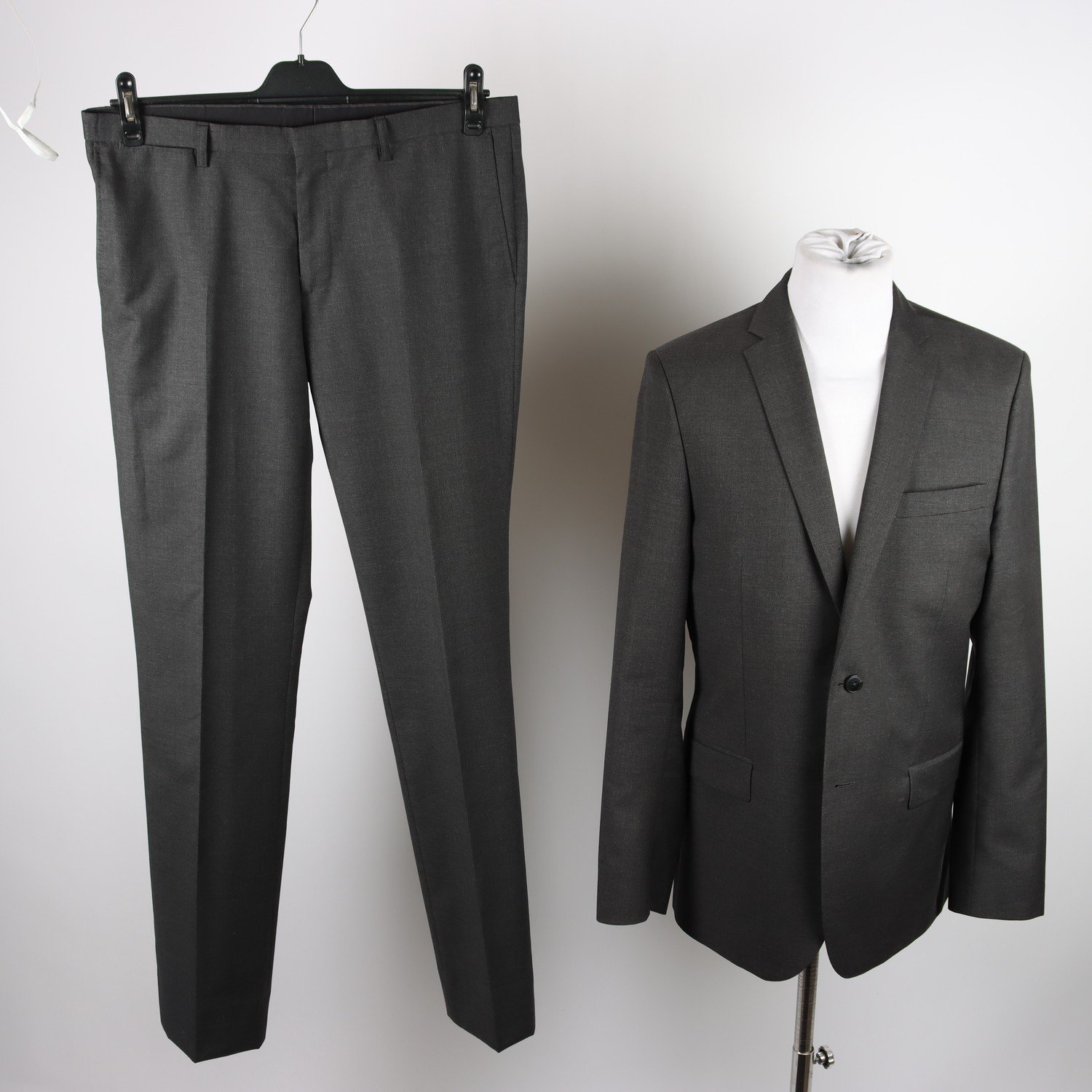 Kostym, J.Lindeberg, grå, stl. 50L