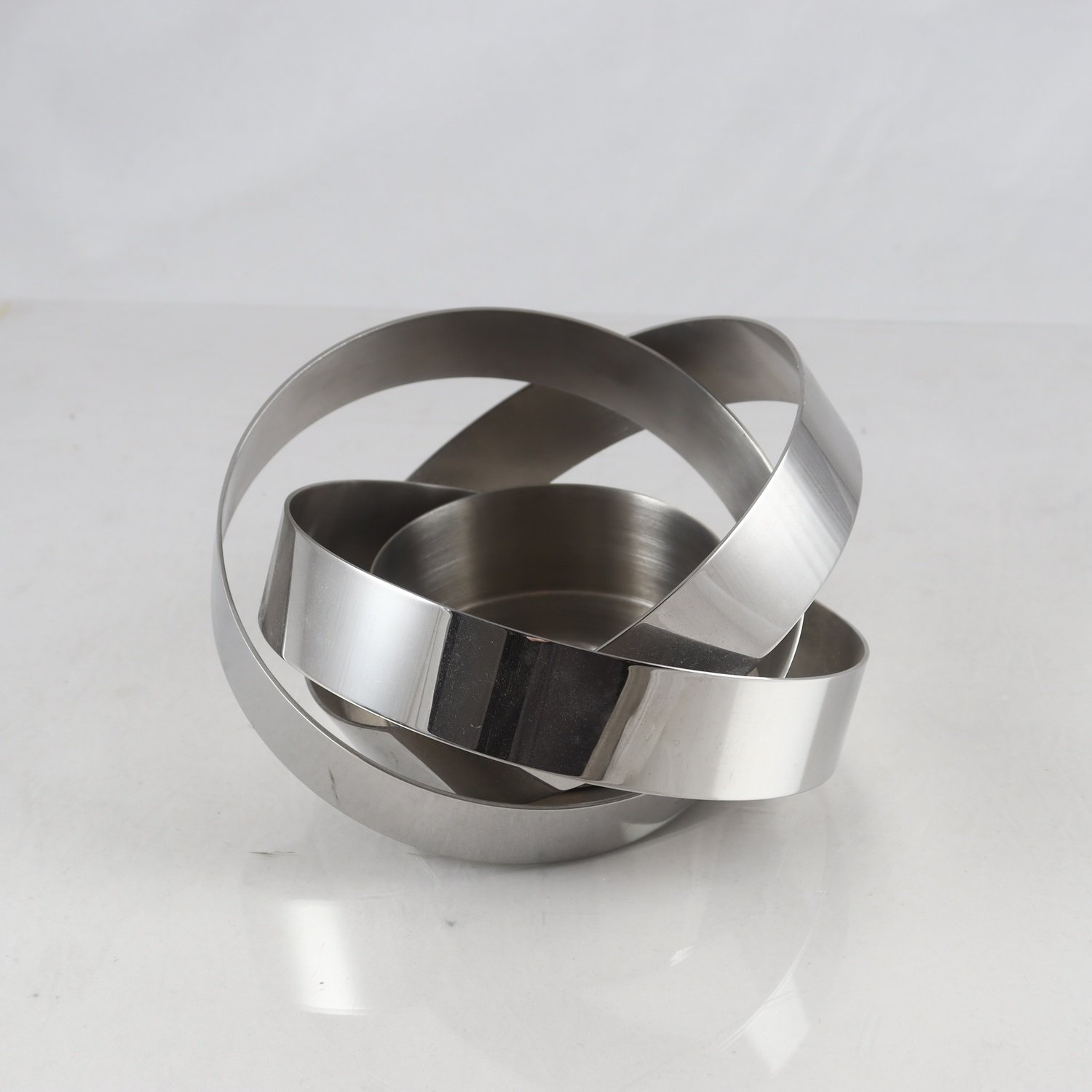 Ljusstake, ”Ribbon”, Thomas Alken, Georg Jensen. Samfraktas ej.