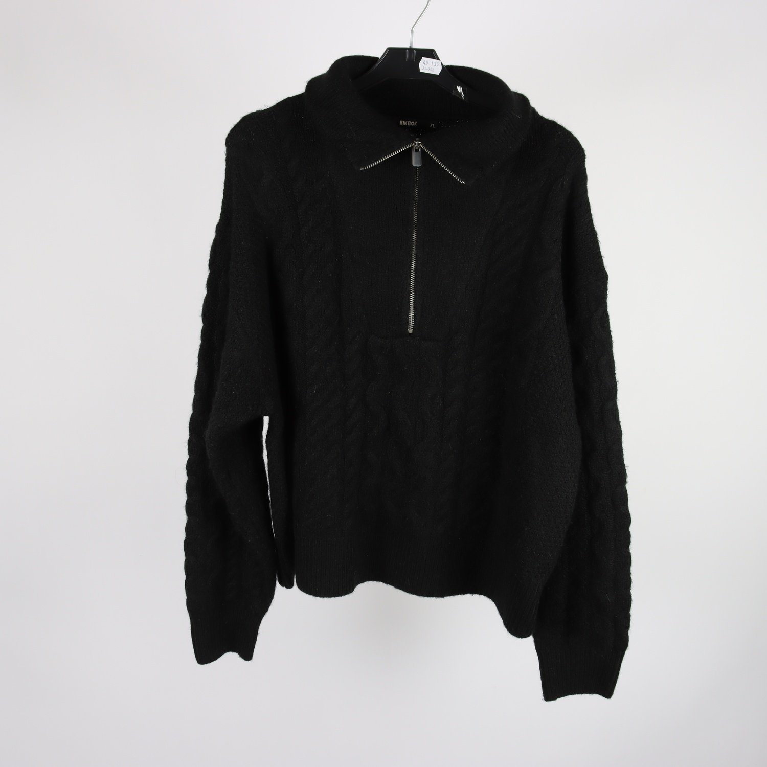 Stcikad tröja, Bik Bok, stl. XL